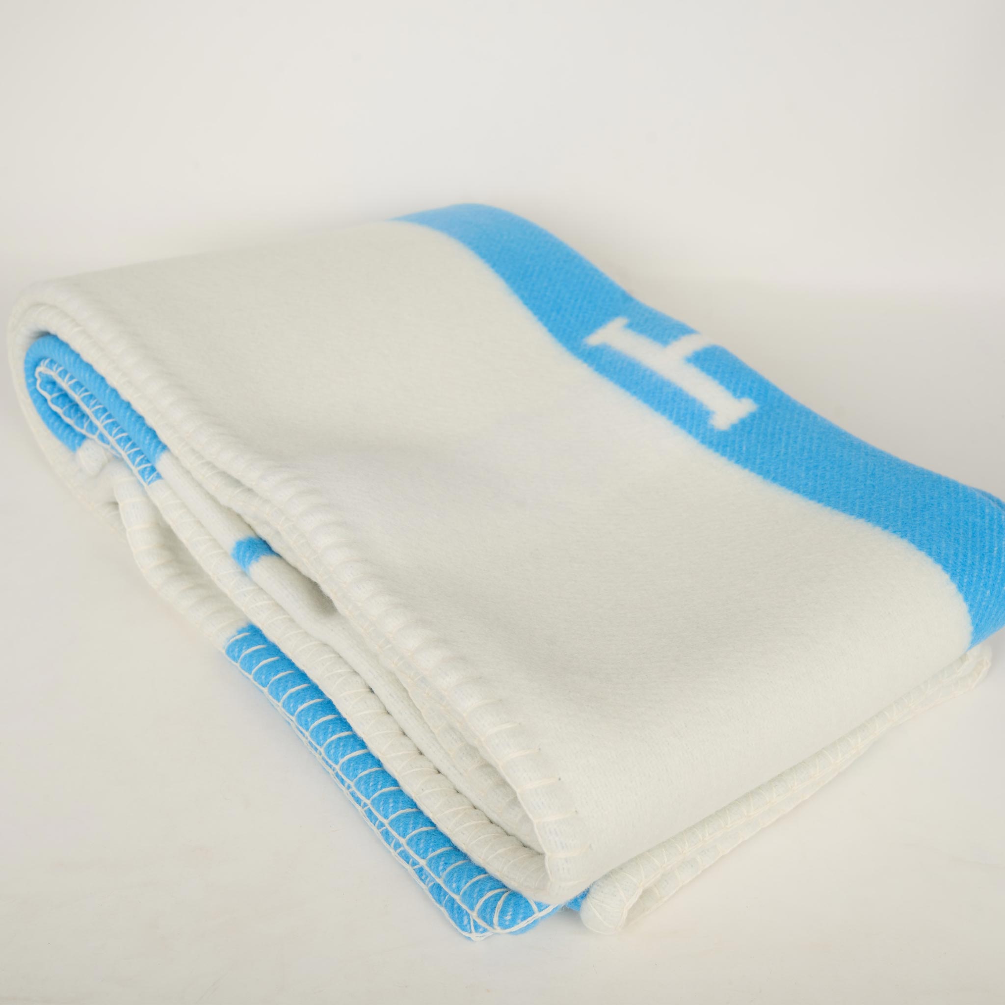 Hermès Hermes Avalon Blanket - Baby Blue