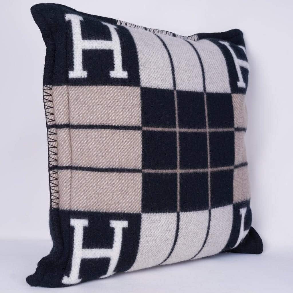 Hermès Hermès Avalon Pillow Grey and Black/beige