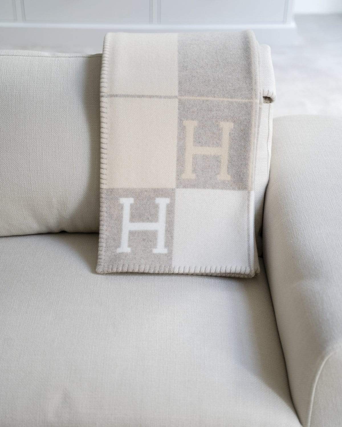 Hermès Hermes Avalon Throw Blanket - Coco Camomile SKL1294