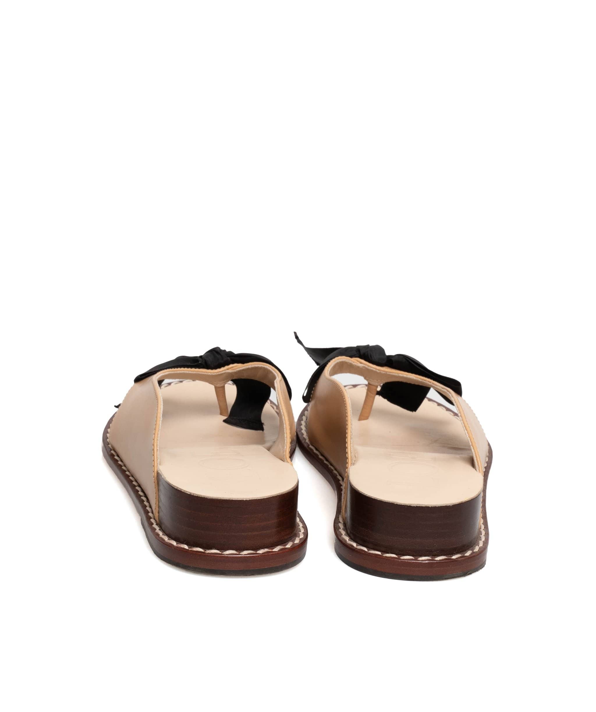 Loewe Loewe shoes with bow detail - AWC1053