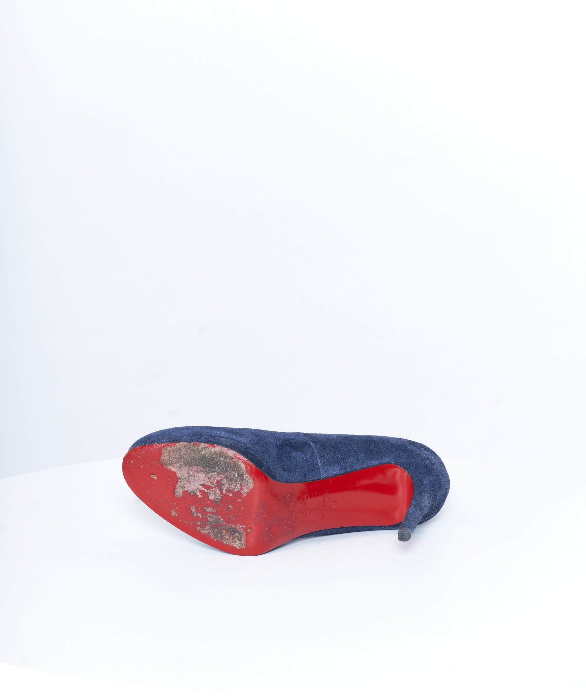 Louboutin Christian Louboutin Navy Heels 37