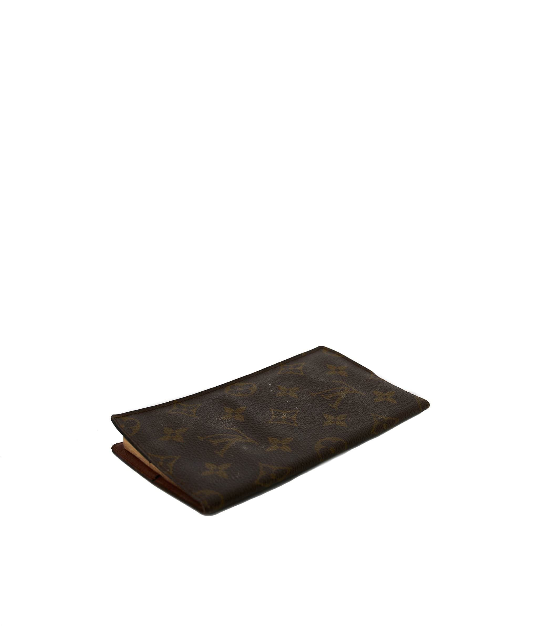 Louis Vuitton Louis Vuitton Address book AGL1143