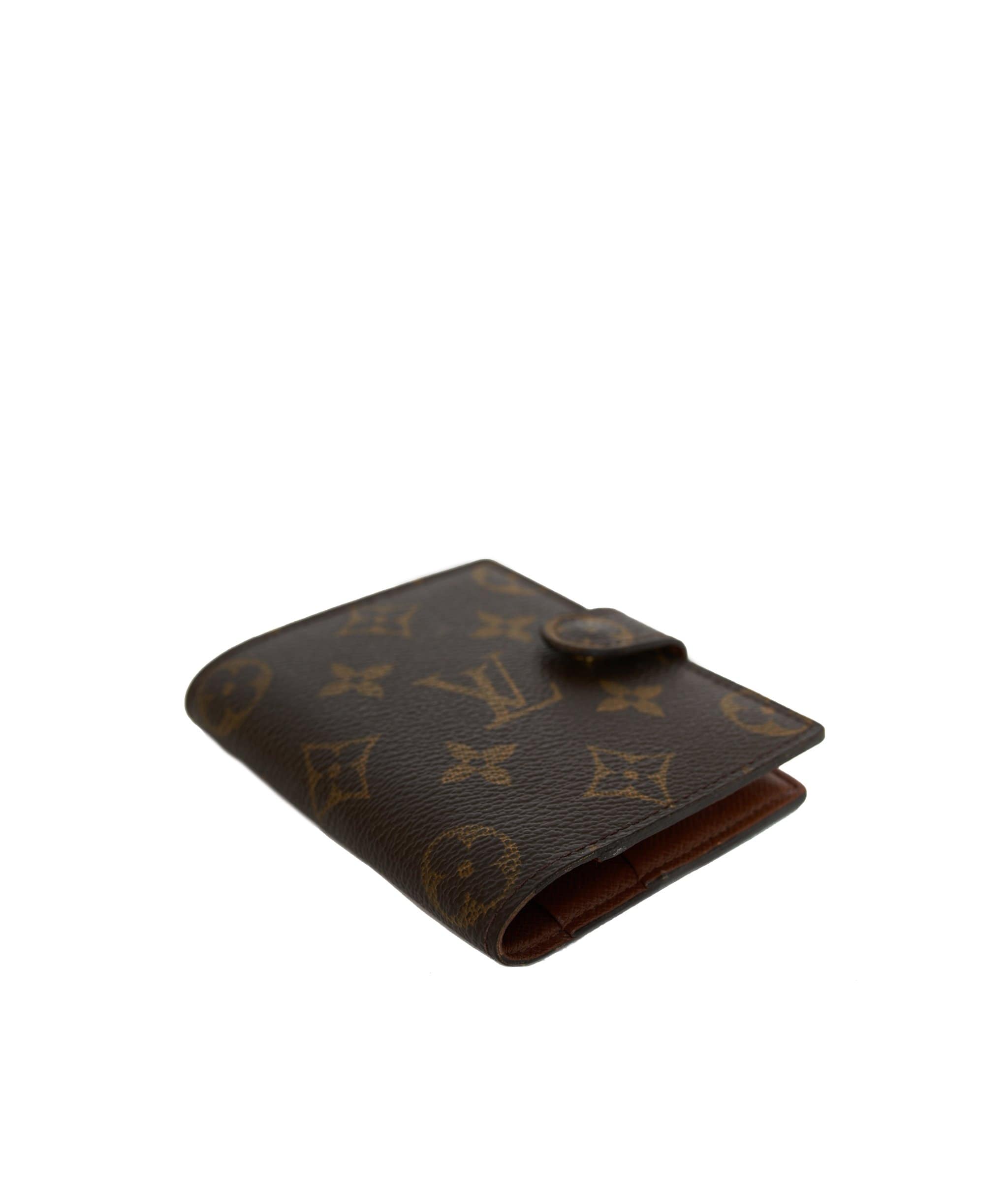 Louis Vuitton Louis Vuitton Card Holder  AGL1150