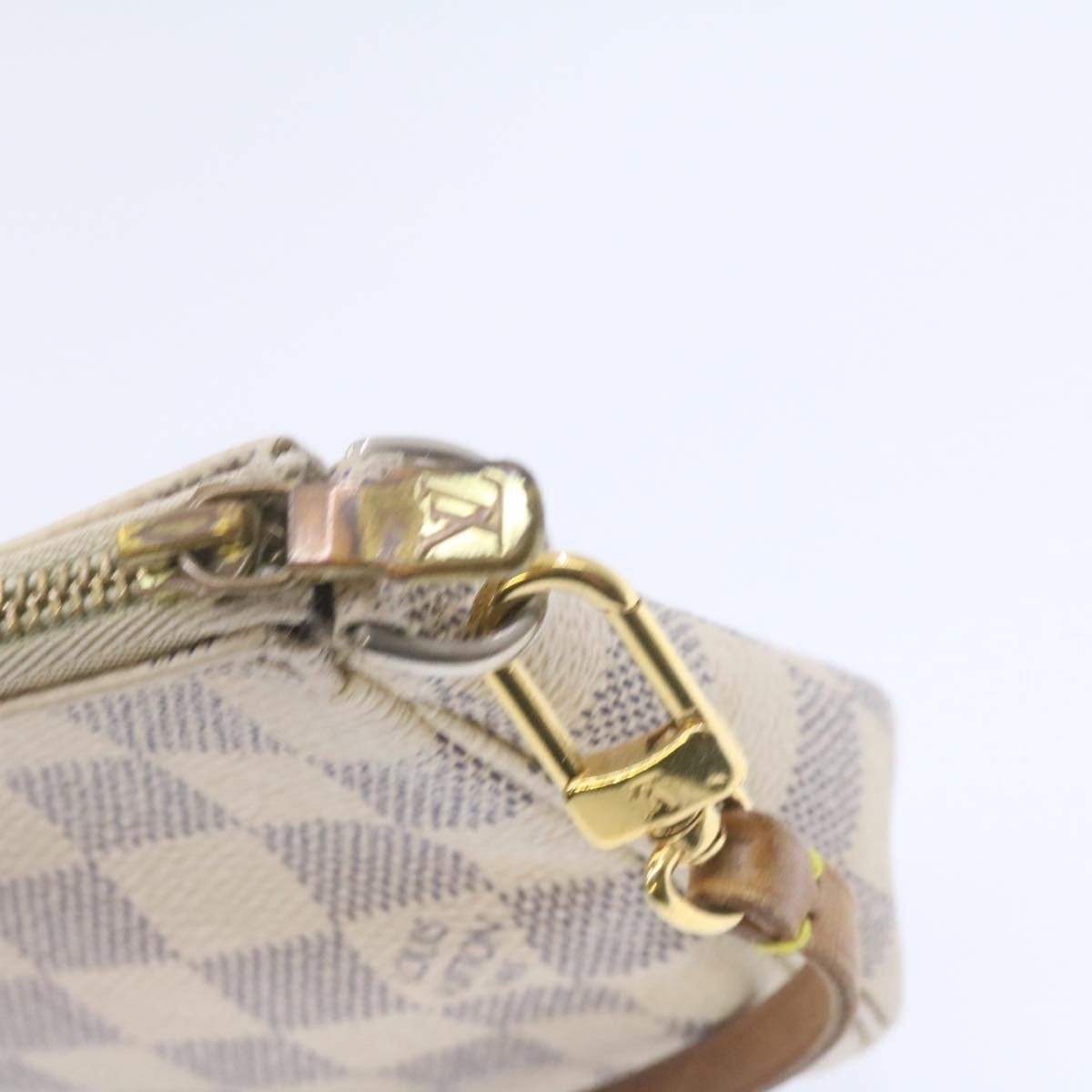 Louis Vuitton Louis Vuitton Damier Azur Pochette Accessoires MW2307