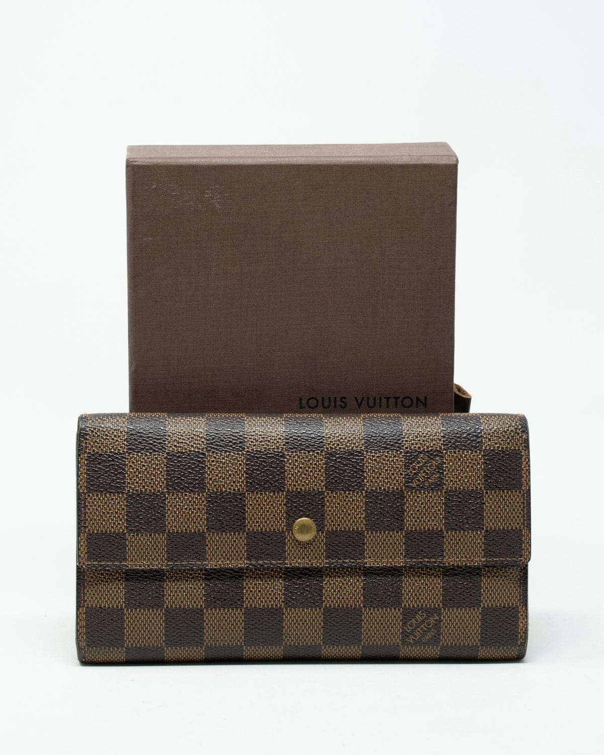 Louis Vuitton Louis Vuitton Damier International Wallet - AWL3147