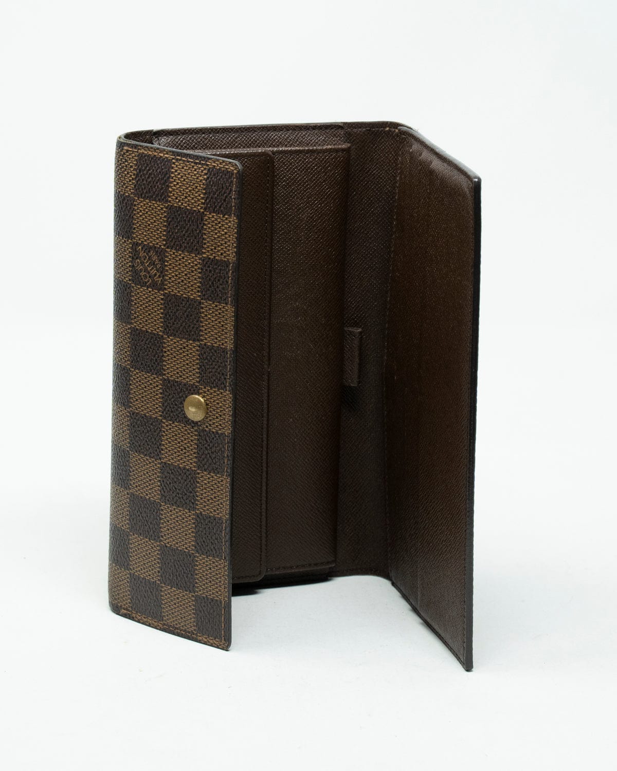 Louis Vuitton Louis Vuitton Damier International Wallet - AWL3147