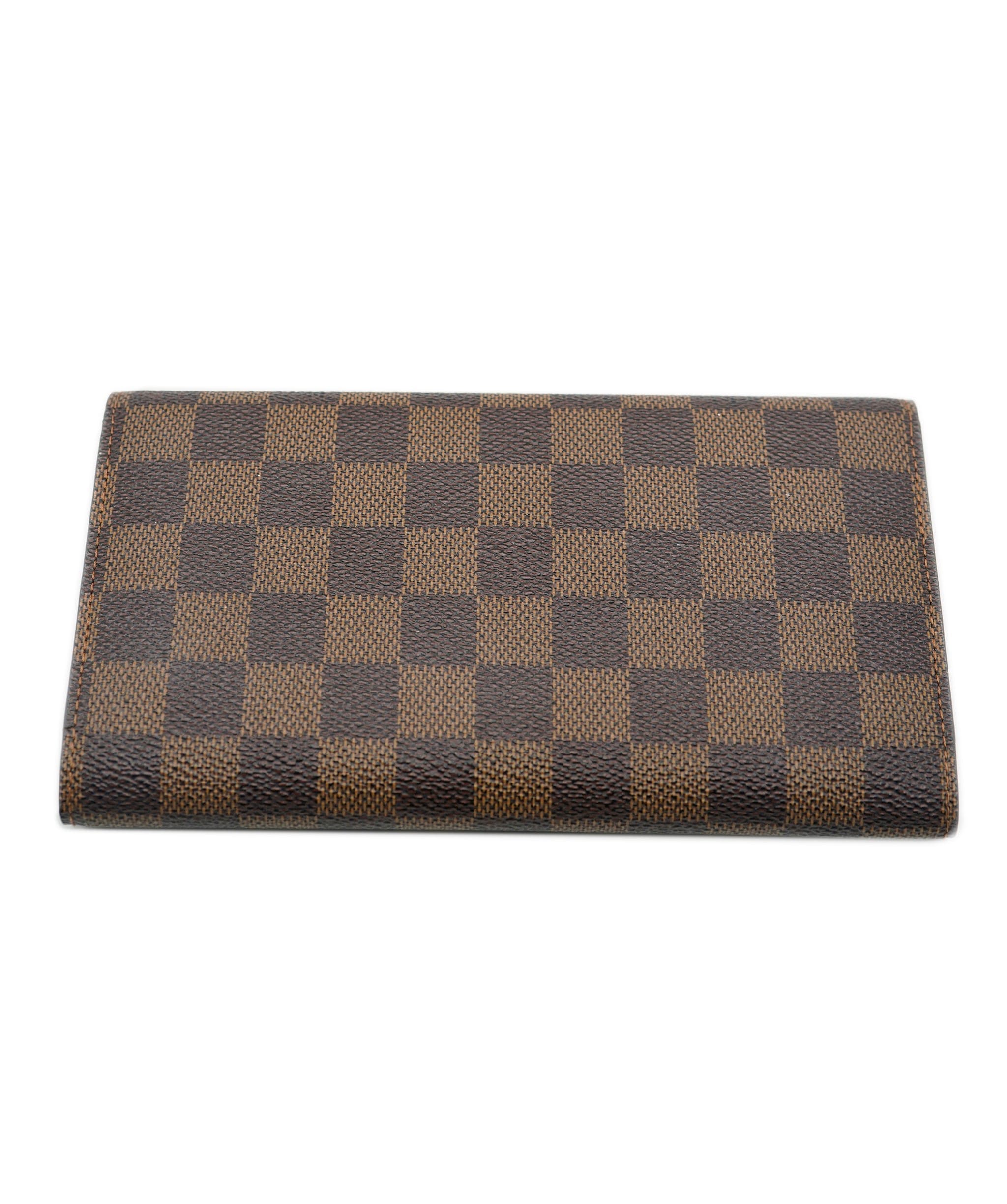 Louis Vuitton Louis Vuitton International Wallet AAW2759 - AWC2145