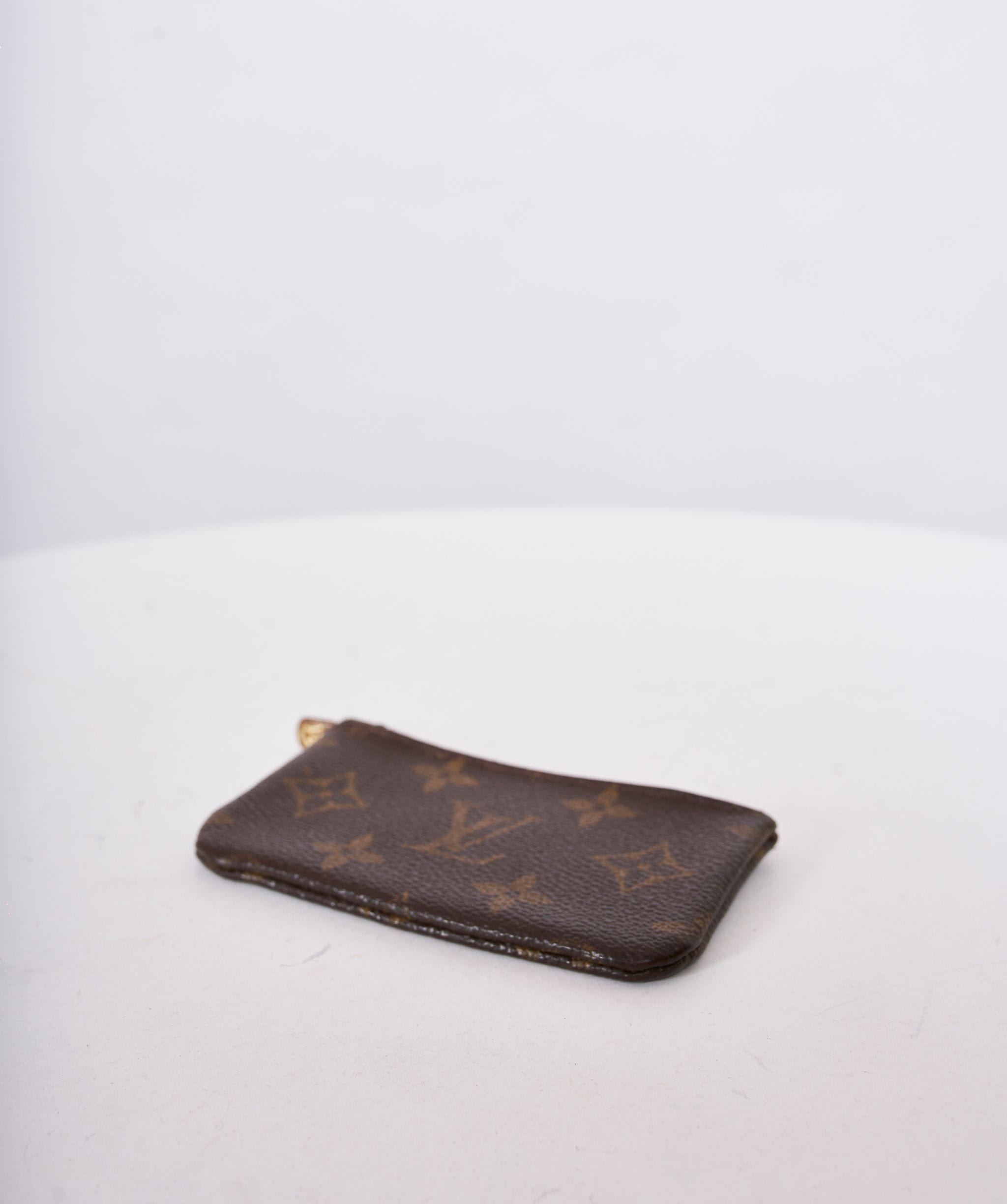 Louis Vuitton Louis Vuitton Monogram Coin Purse  AGL1013