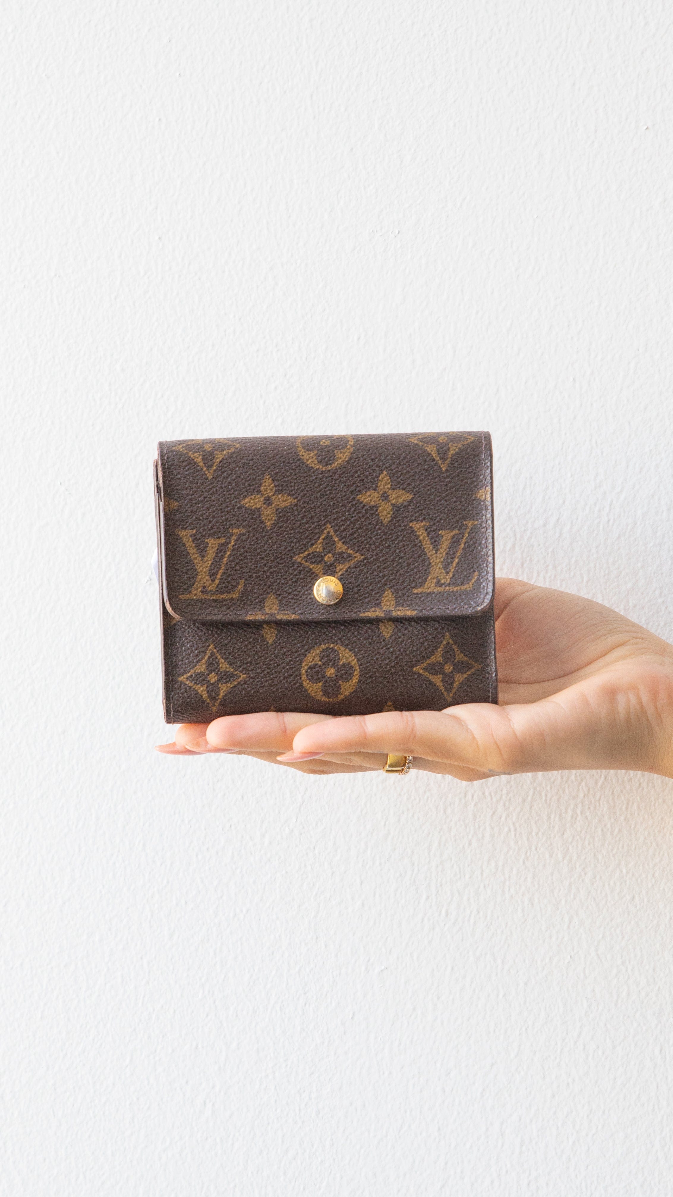 Louis Vuitton Louis Vuitton Monogram Compact Wallet RJL1236