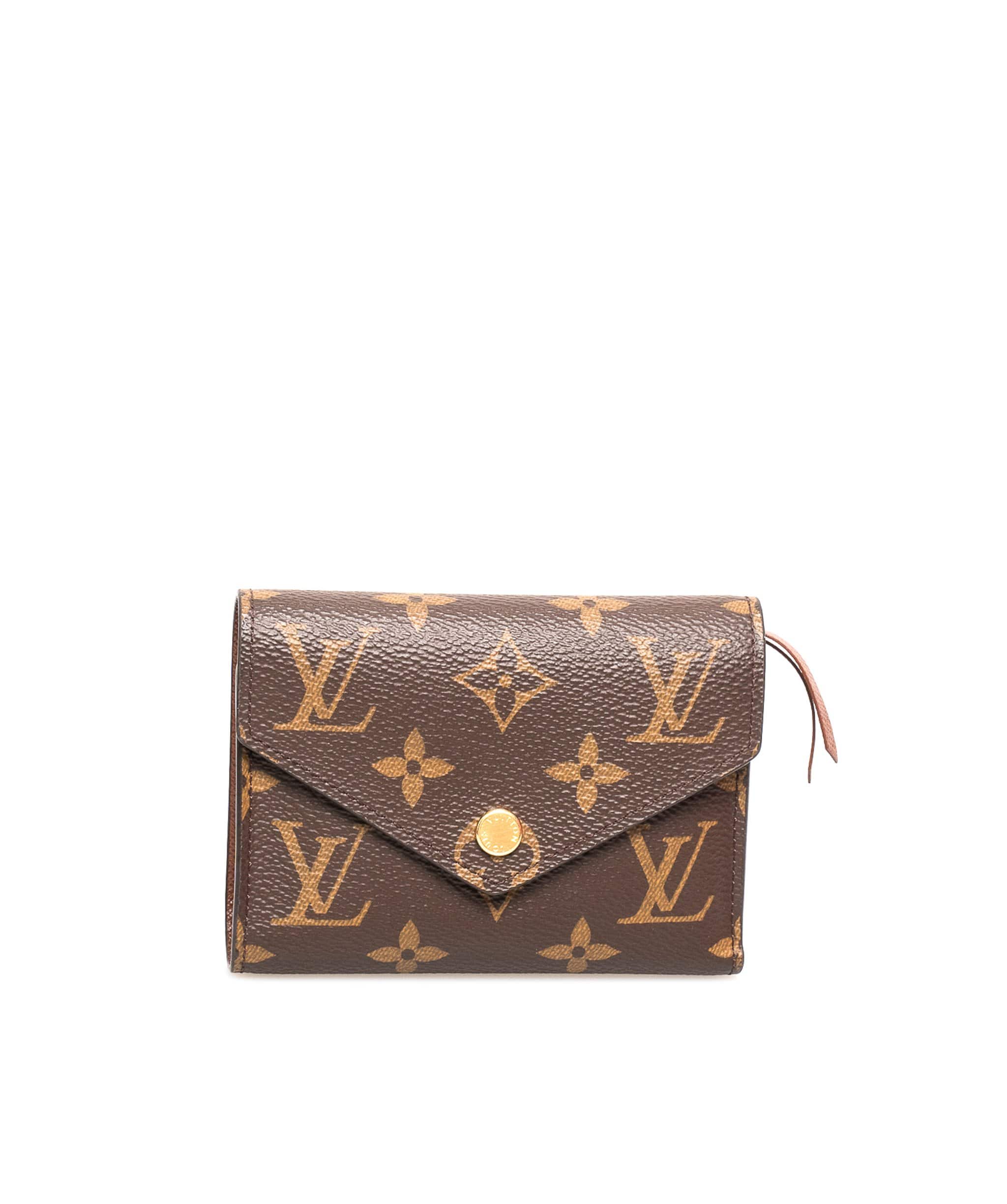 Louis Vuitton Louis Vuitton Monogram French wallet - ADL1473