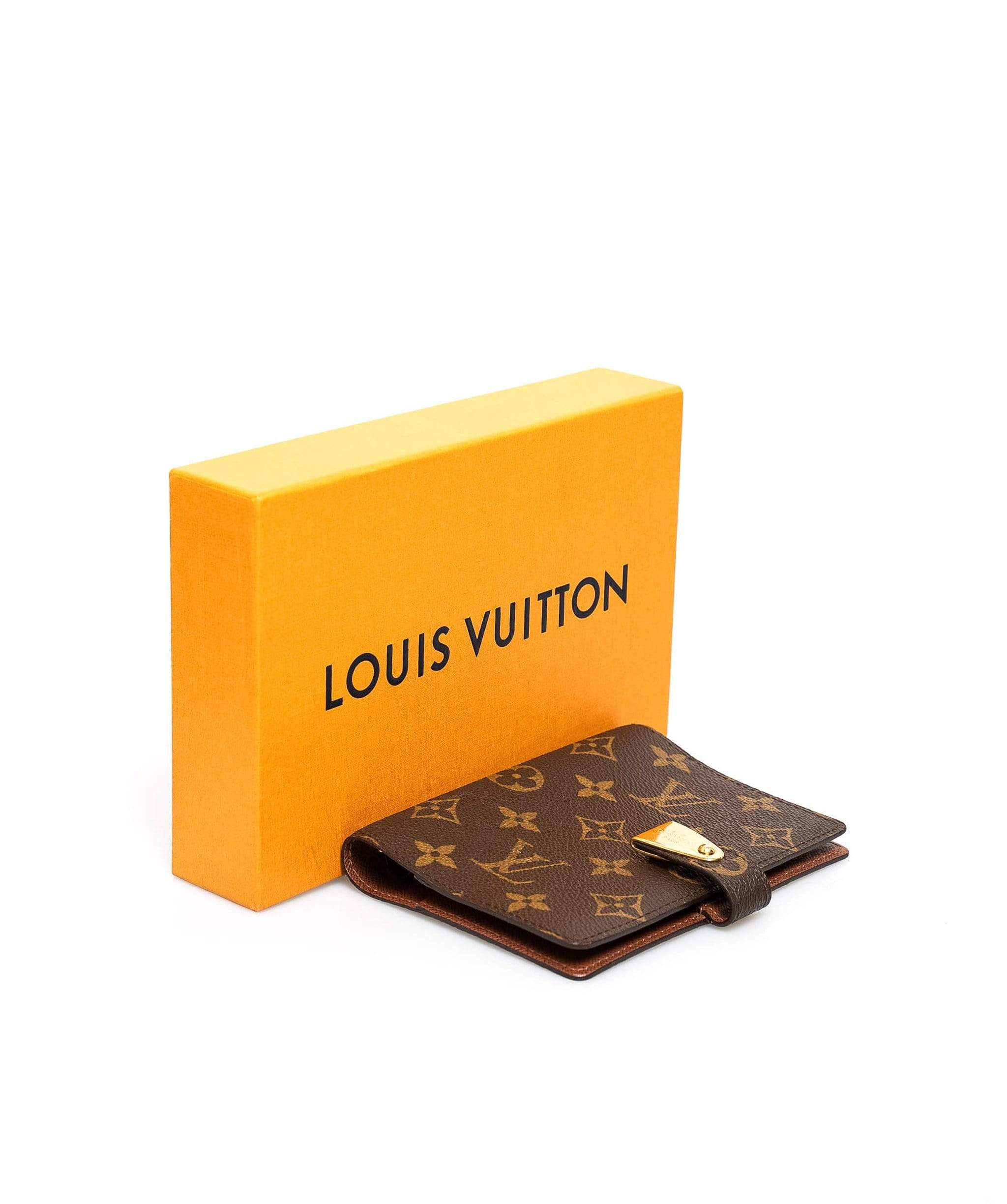 Louis Vuitton Louis Vuitton Monogram Planner - ADL1482