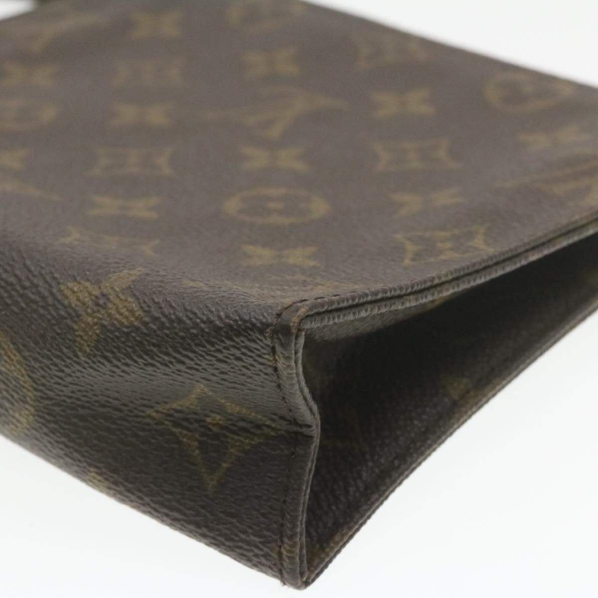 Louis Vuitton Louis Vuitton Monogram Poche Toilette 19