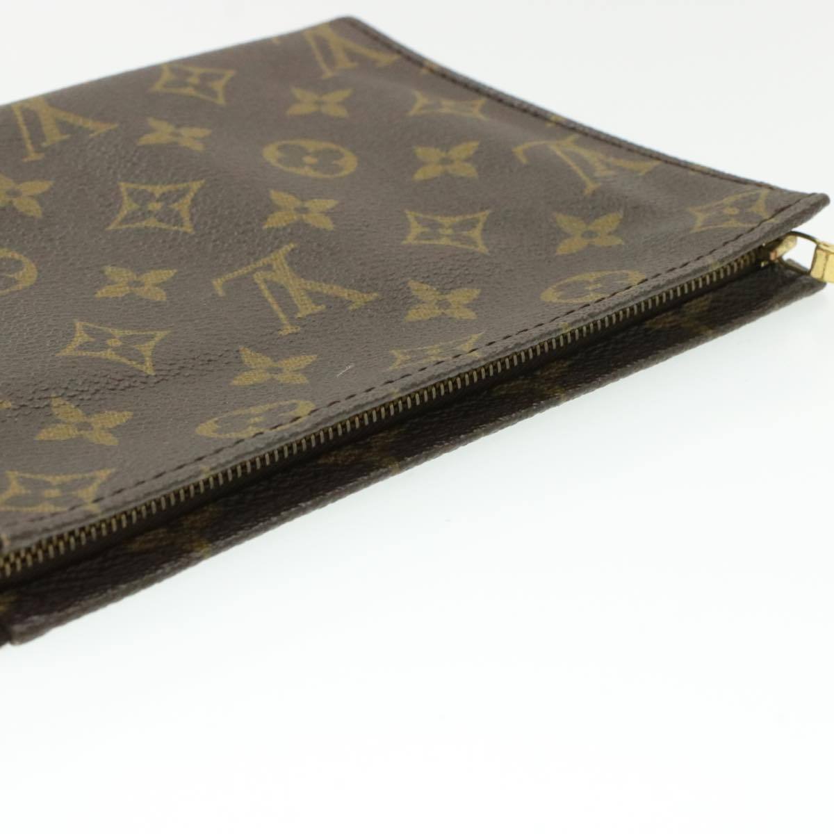 Louis Vuitton Louis Vuitton Monogram Poche Toilette 19 Pouch TH0910