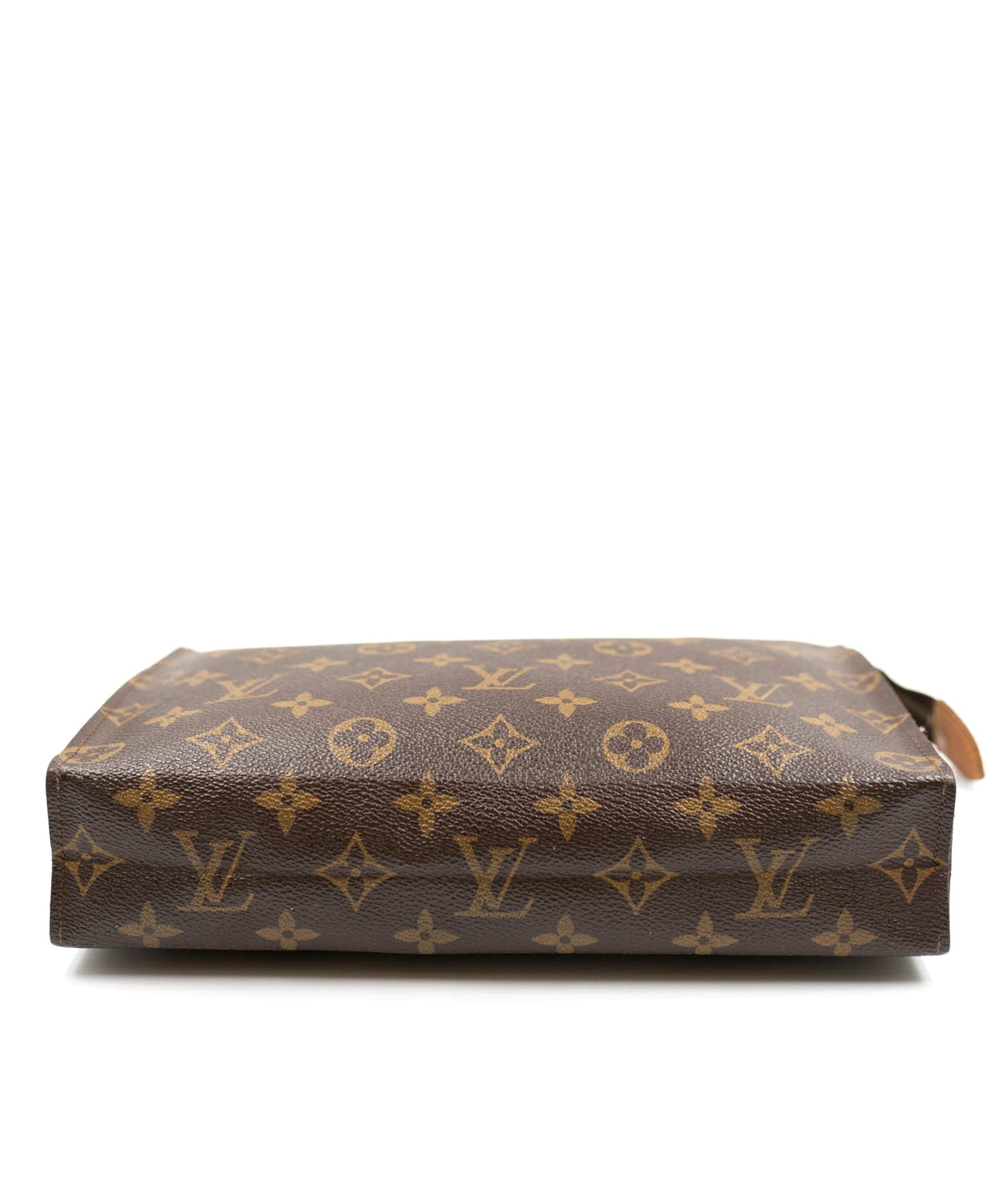 Louis Vuitton LOUIS VUITTON Monogram Poche Toilette Bag - AWL3652