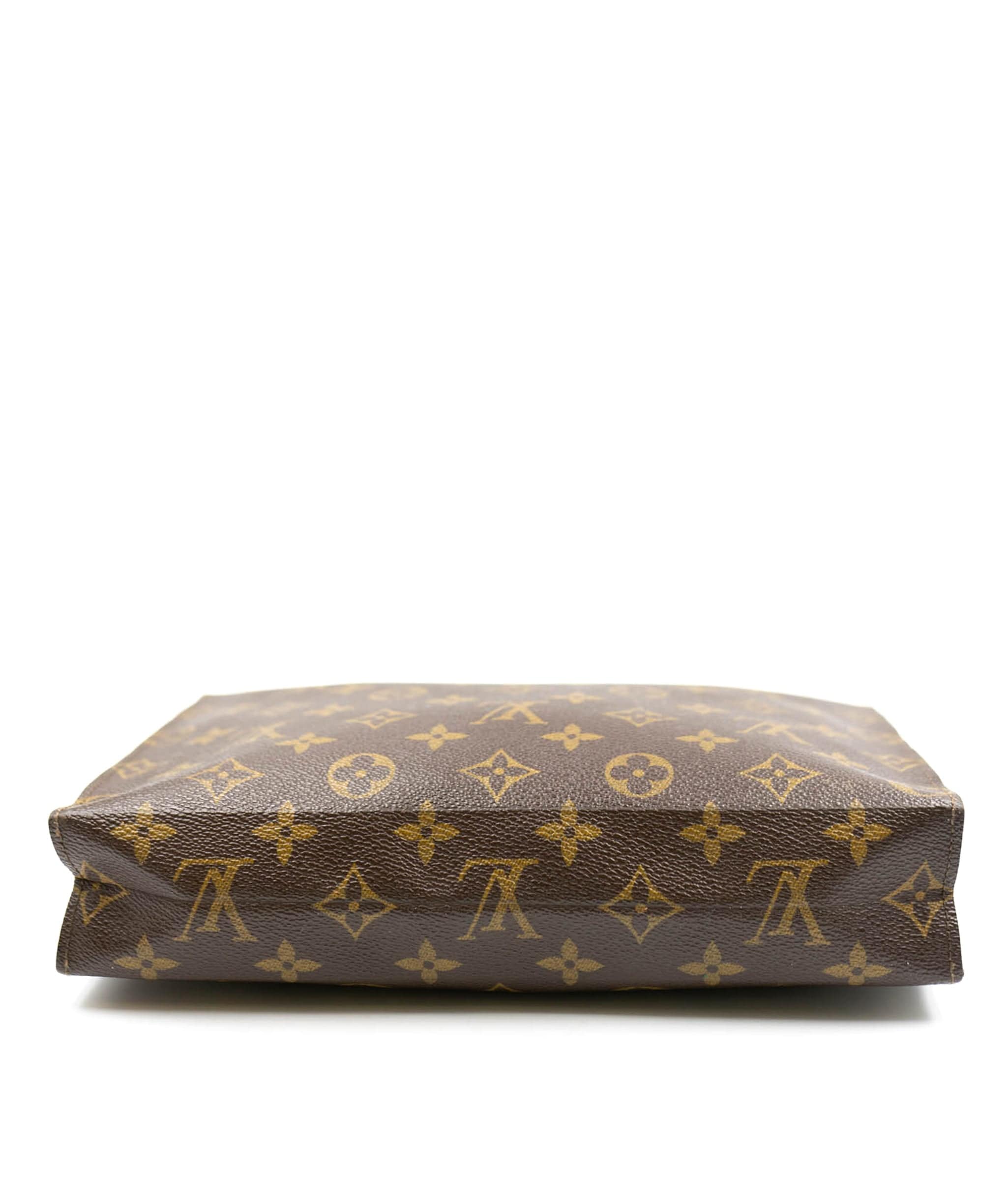 Louis Vuitton LOUIS VUITTON Monogram Poche Toilette Pouch - AWL3653