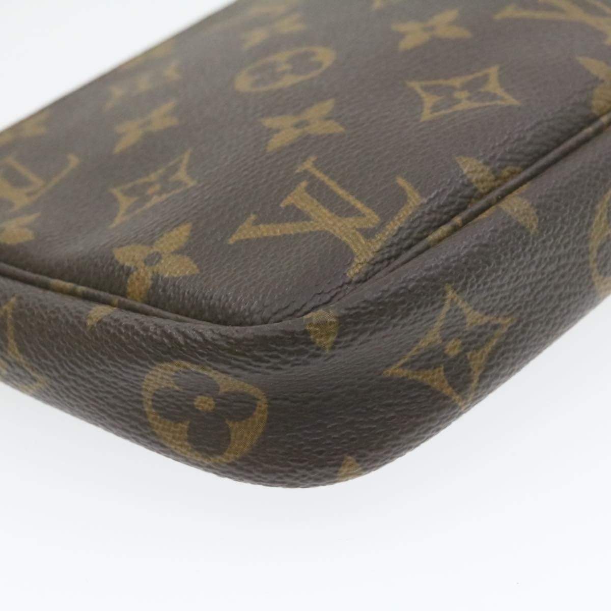 Louis Vuitton Louis Vuitton Monogram Pochette Accessoires MW2295