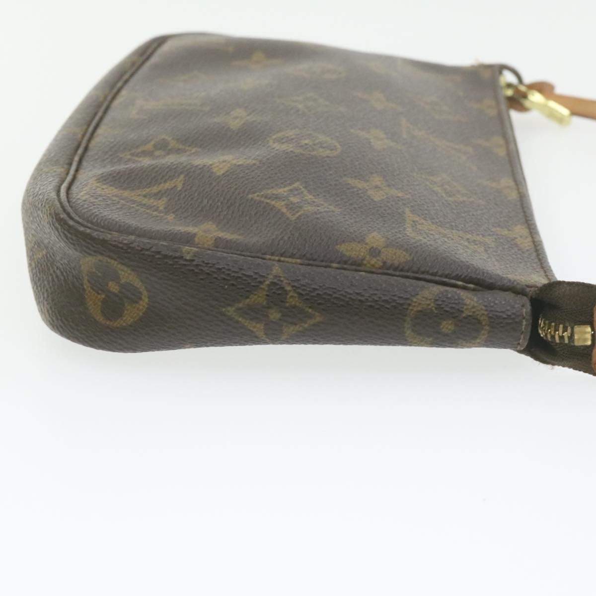 Louis Vuitton Louis Vuitton Monogram Pochette Accessoires MW2296