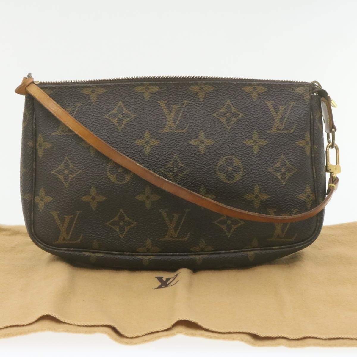 Louis Vuitton Louis Vuitton Monogram Pochette Accessoires MW2296