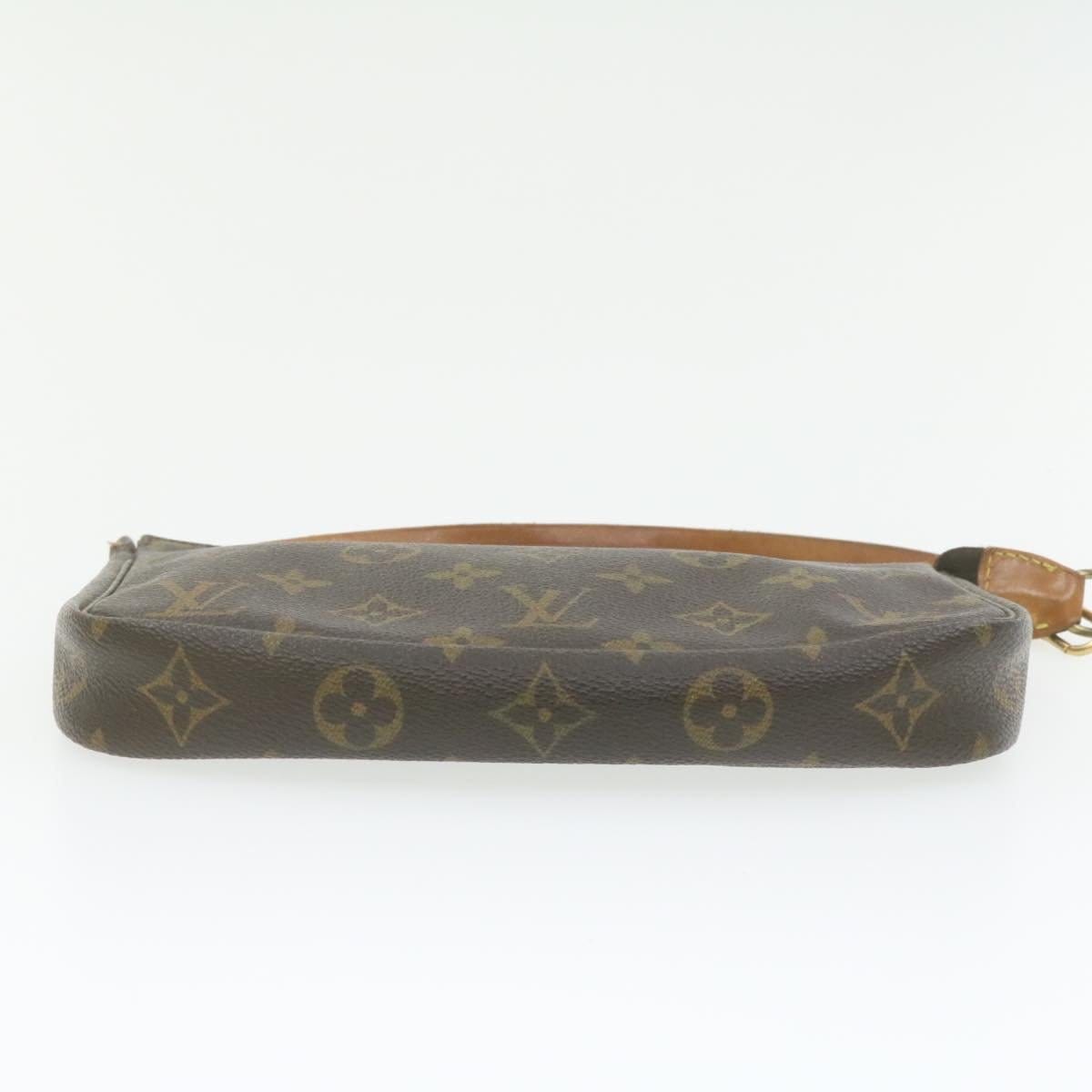 Louis Vuitton Louis Vuitton Monogram Pochette Accessoires MW2296