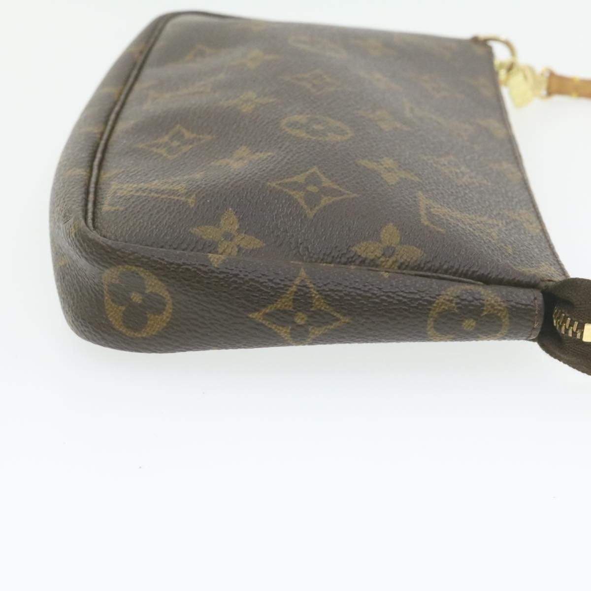 Louis Vuitton Louis Vuitton Monogram Pochette Accessoires MW2298