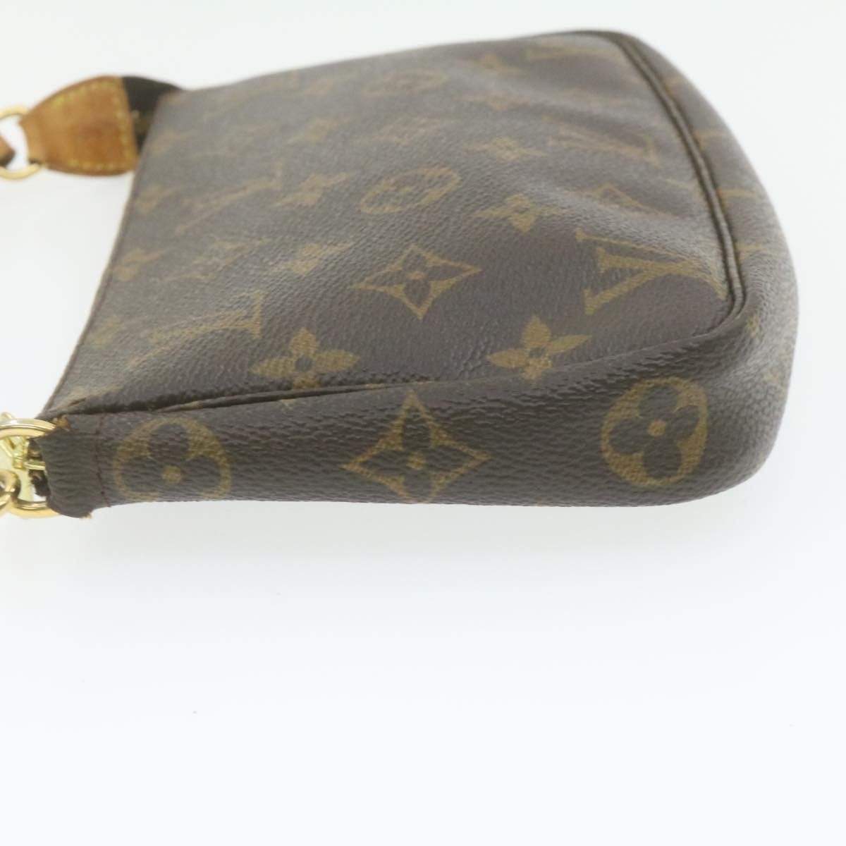 Louis Vuitton Louis Vuitton Monogram Pochette Accessoires MW2298