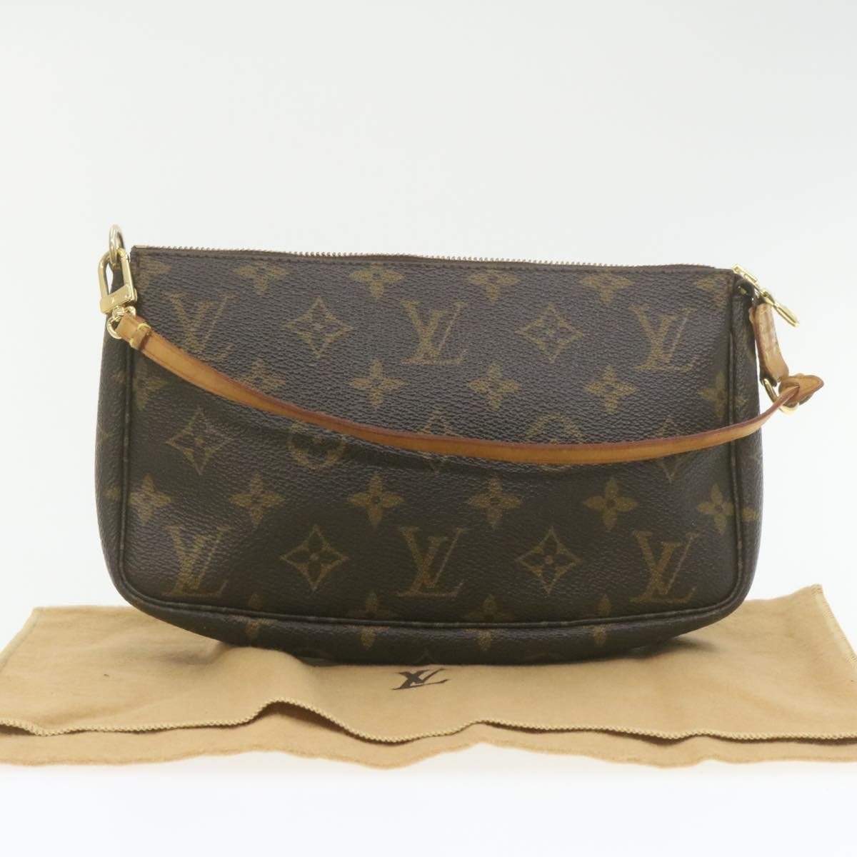 Louis Vuitton Louis Vuitton Monogram Pochette Accessoires MW2298