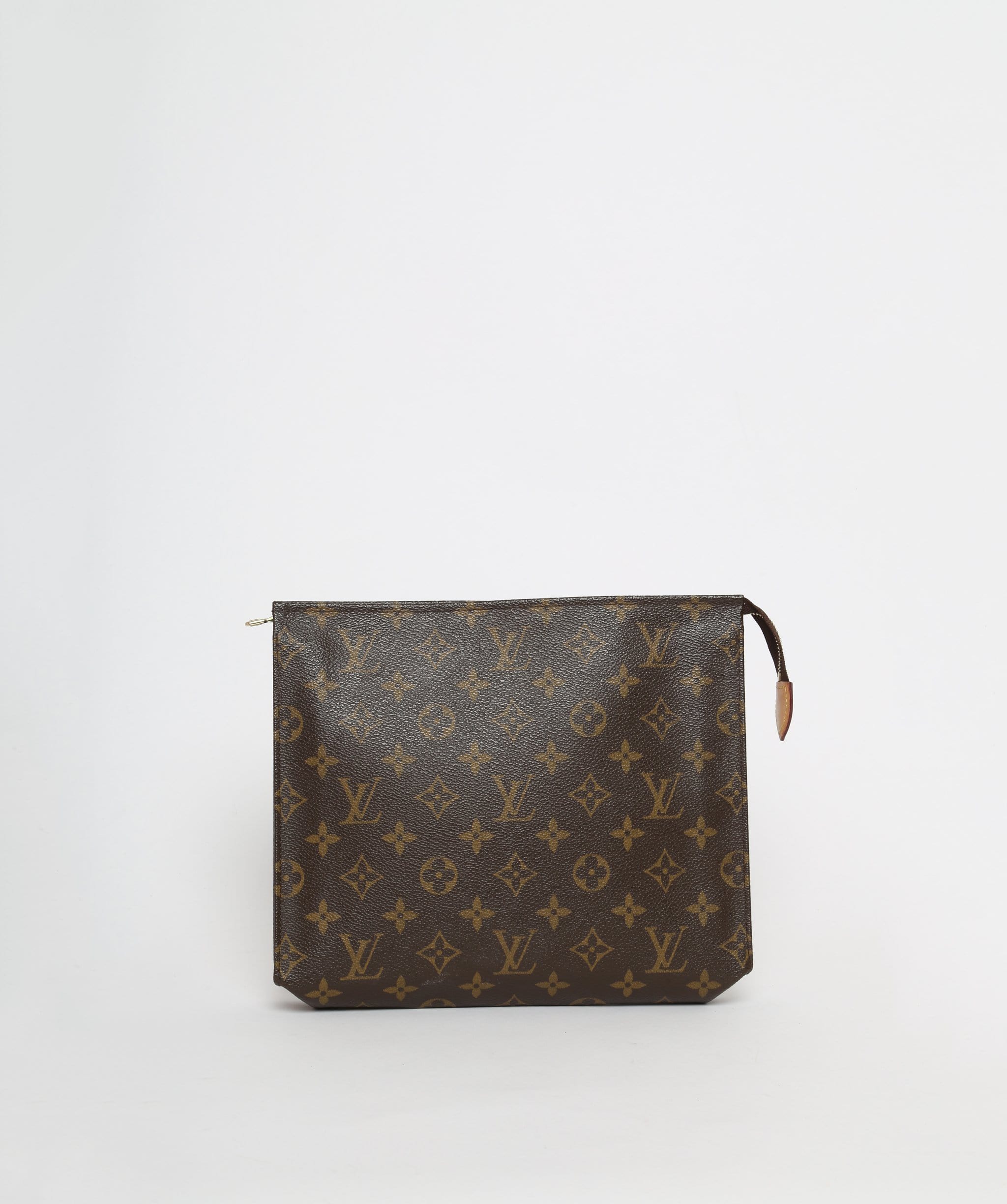 Louis Vuitton Louis Vuitton Monogram Toiletry Pouch 26