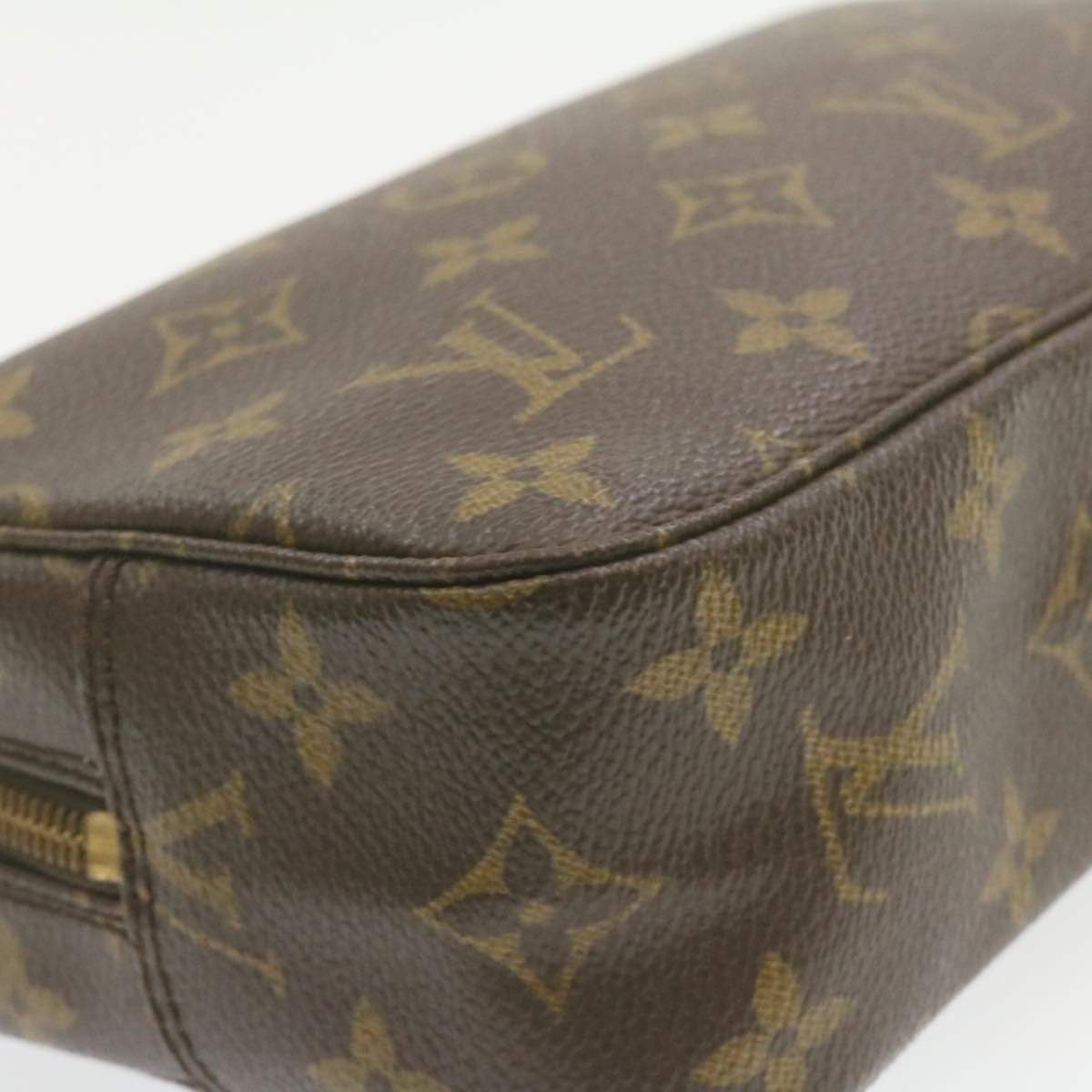 Louis Vuitton LOUIS VUITTON Monogram Trousse Toilette 23 Clutch Bag AWL1041