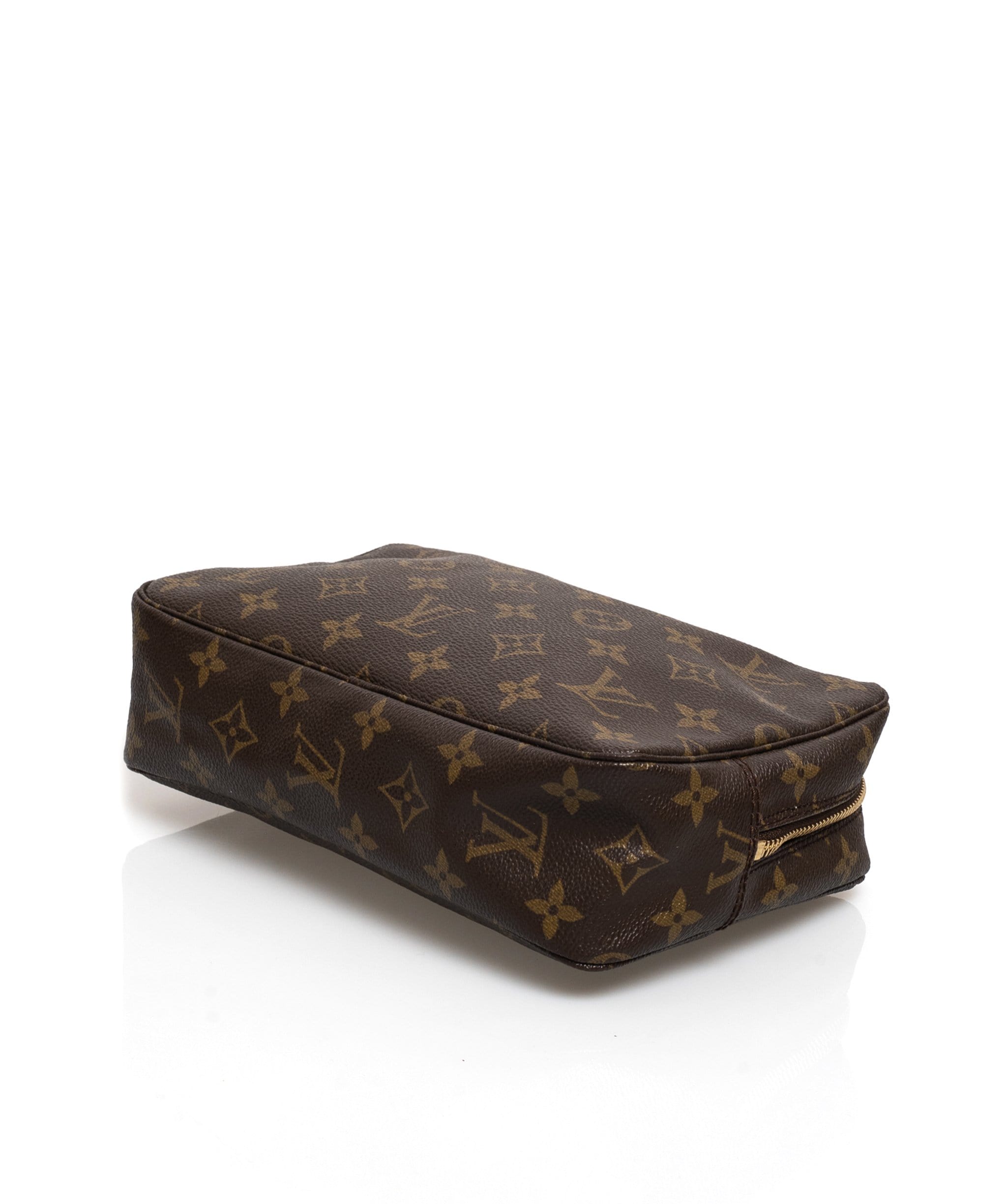 Louis Vuitton LOUIS VUITTON Monogram Trousse Toilette 23 Clutch Bag - AWL1580