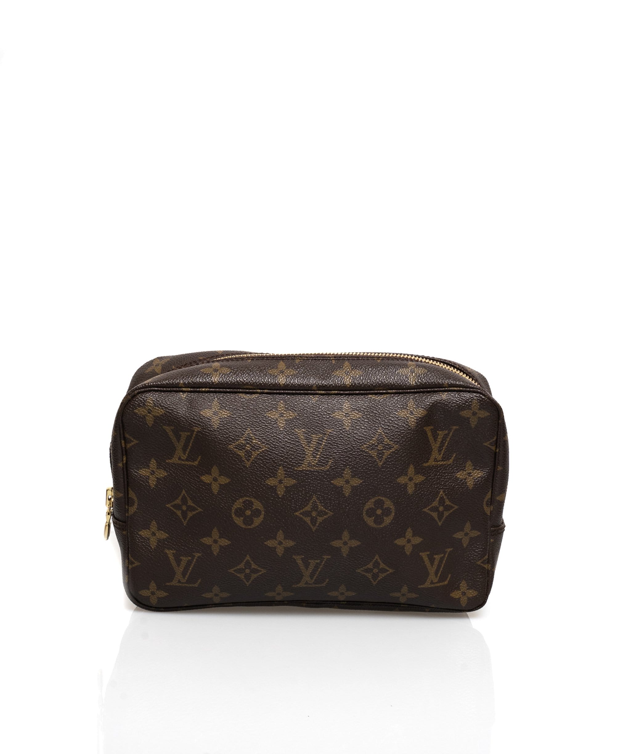 Louis Vuitton LOUIS VUITTON Monogram Trousse Toilette 23 Clutch Bag - AWL1580