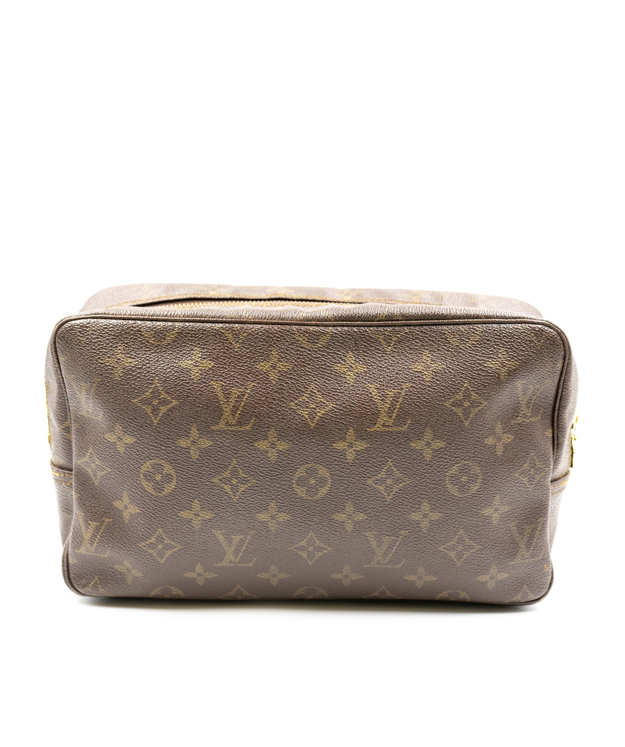 Louis Vuitton LOUIS VUITTON Monogram Trousse Toilette 28 Clutch Bag - AWL3497