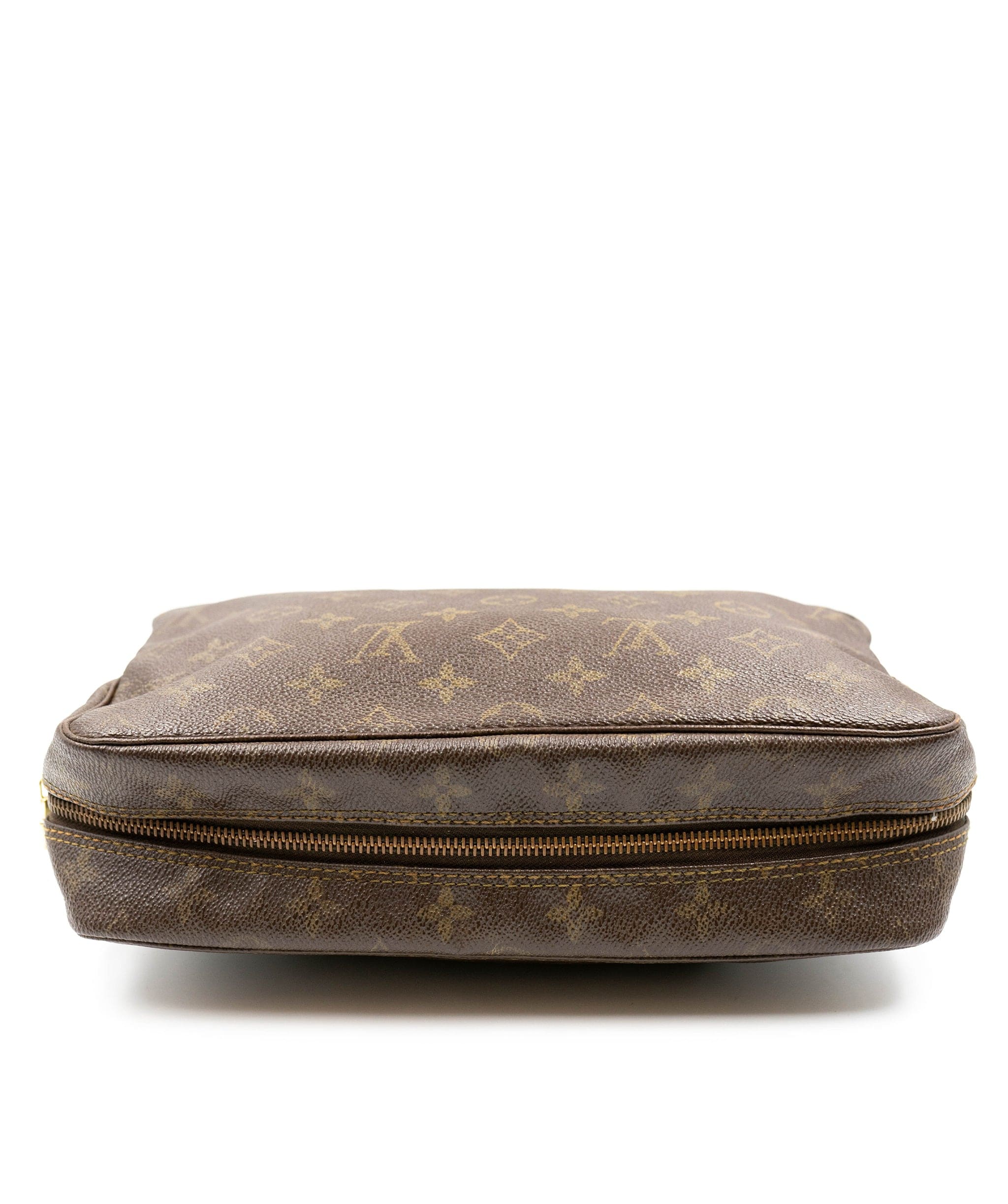 Louis Vuitton LOUIS VUITTON Monogram Trousse Toilette 28 Clutch Bag - AWL3497