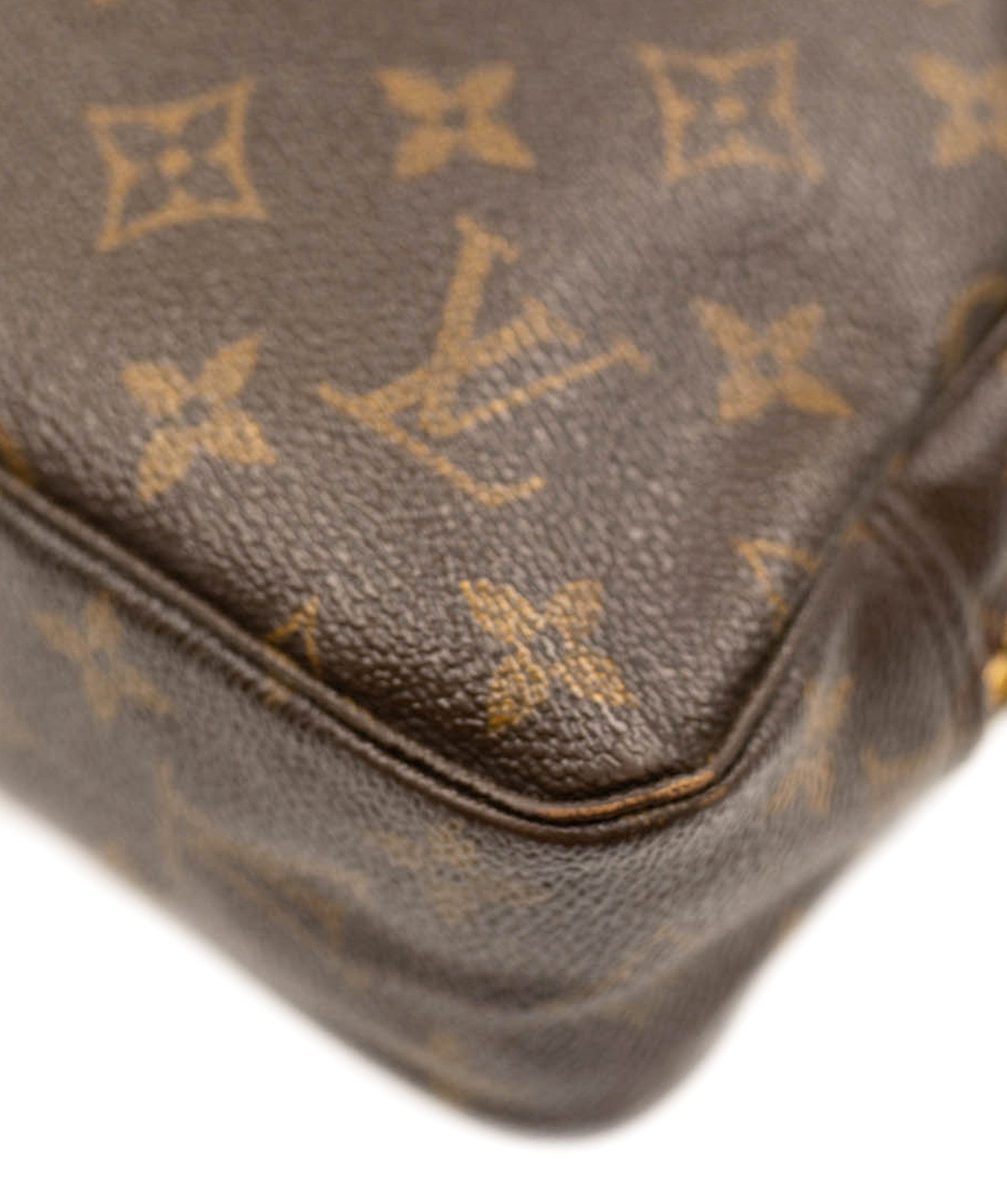 Louis Vuitton LOUIS VUITTON Monogram Trousse Toilette Bag AWL3647