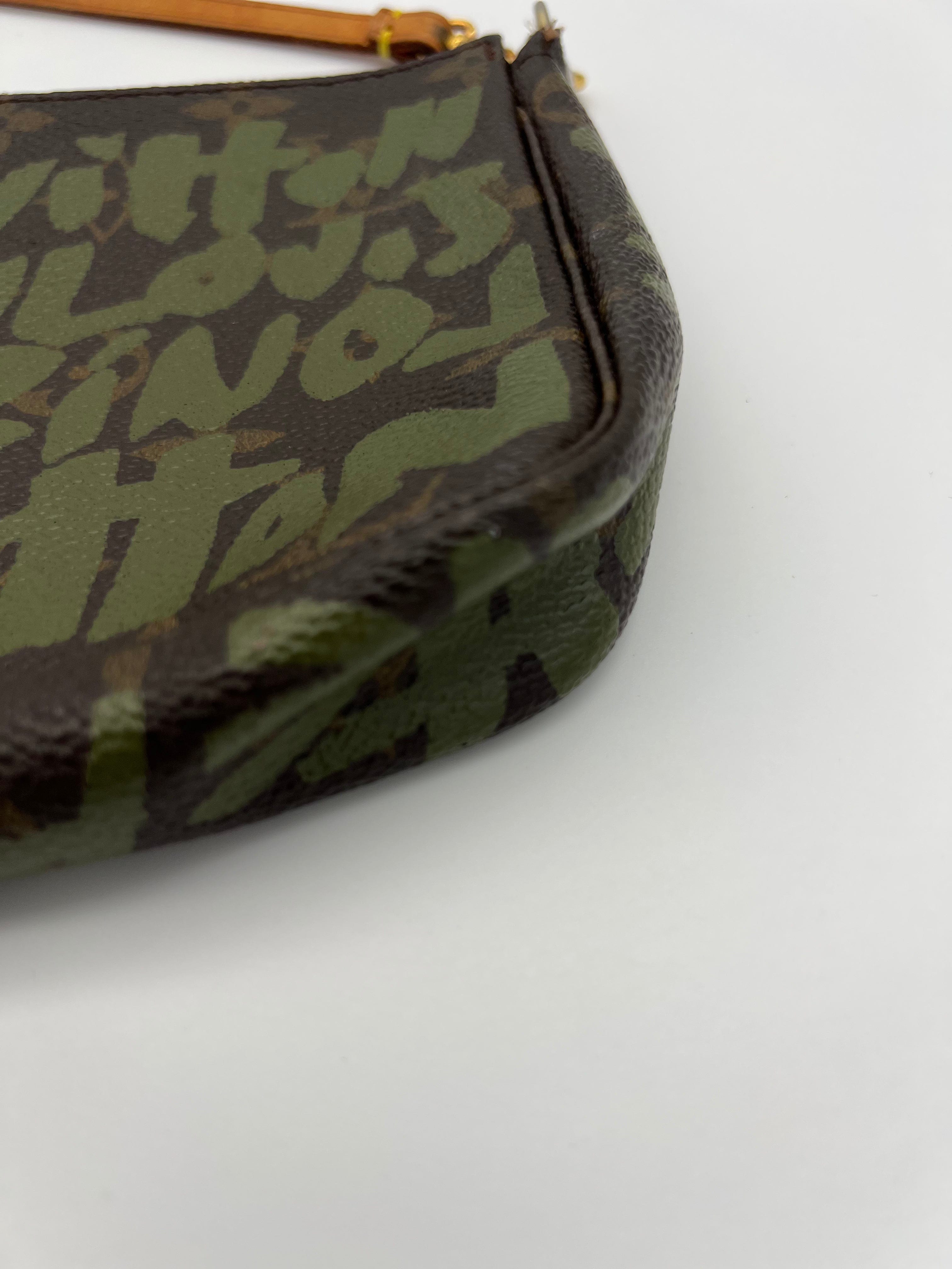 Louis Vuitton LV Green Sprouse Pochette