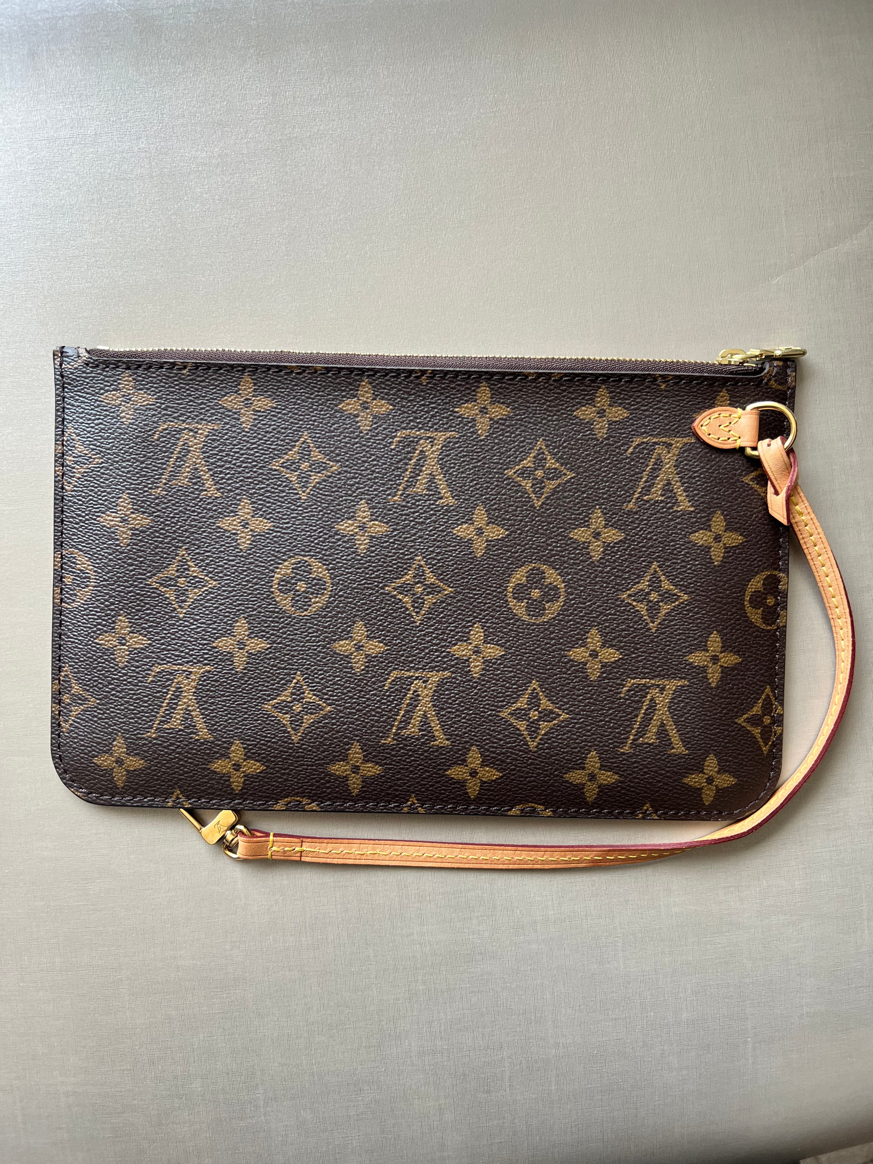 Louis Vuitton Neverfull Mm Pouch PXL1192