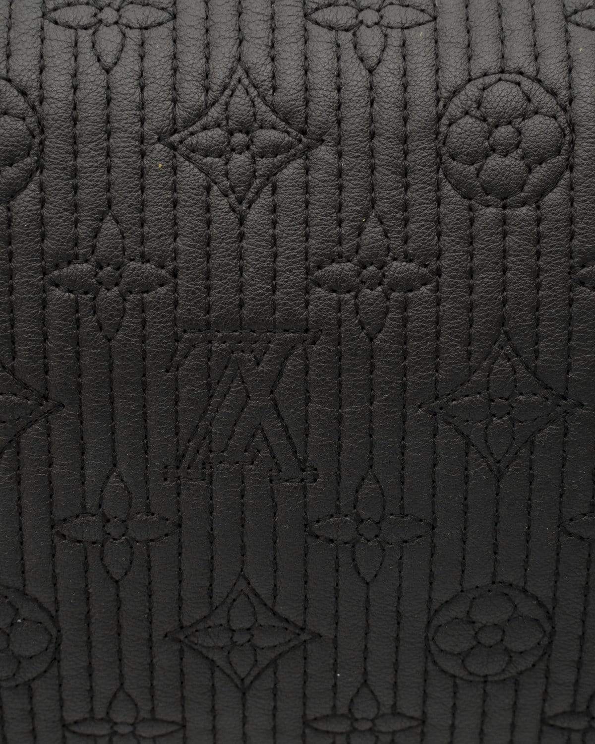 Louis Vuitton Louis Vuitton Altair Black Clutch -  RJL1280