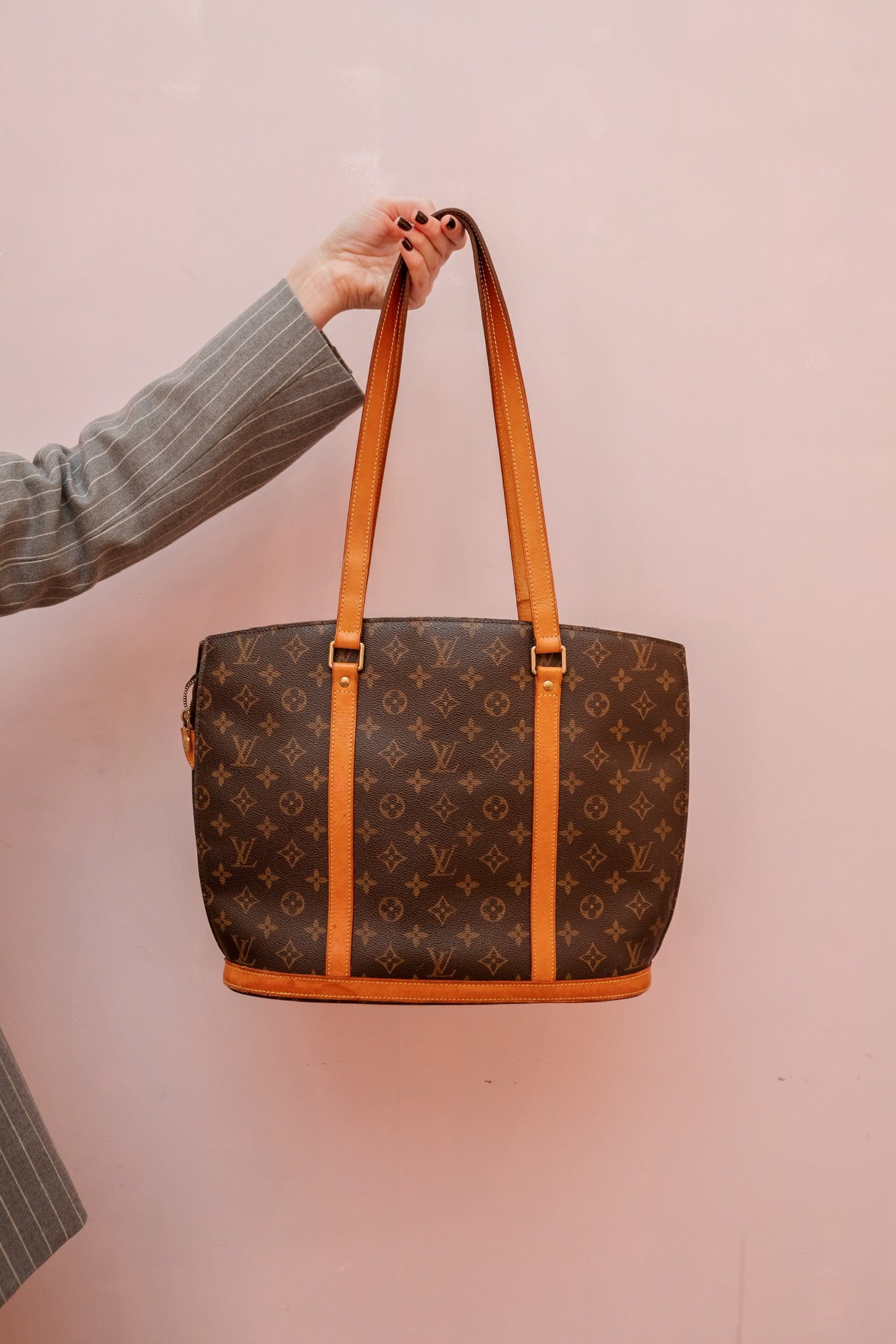 Louis Vuitton Louis Vuitton Babylone Tote RJL1377