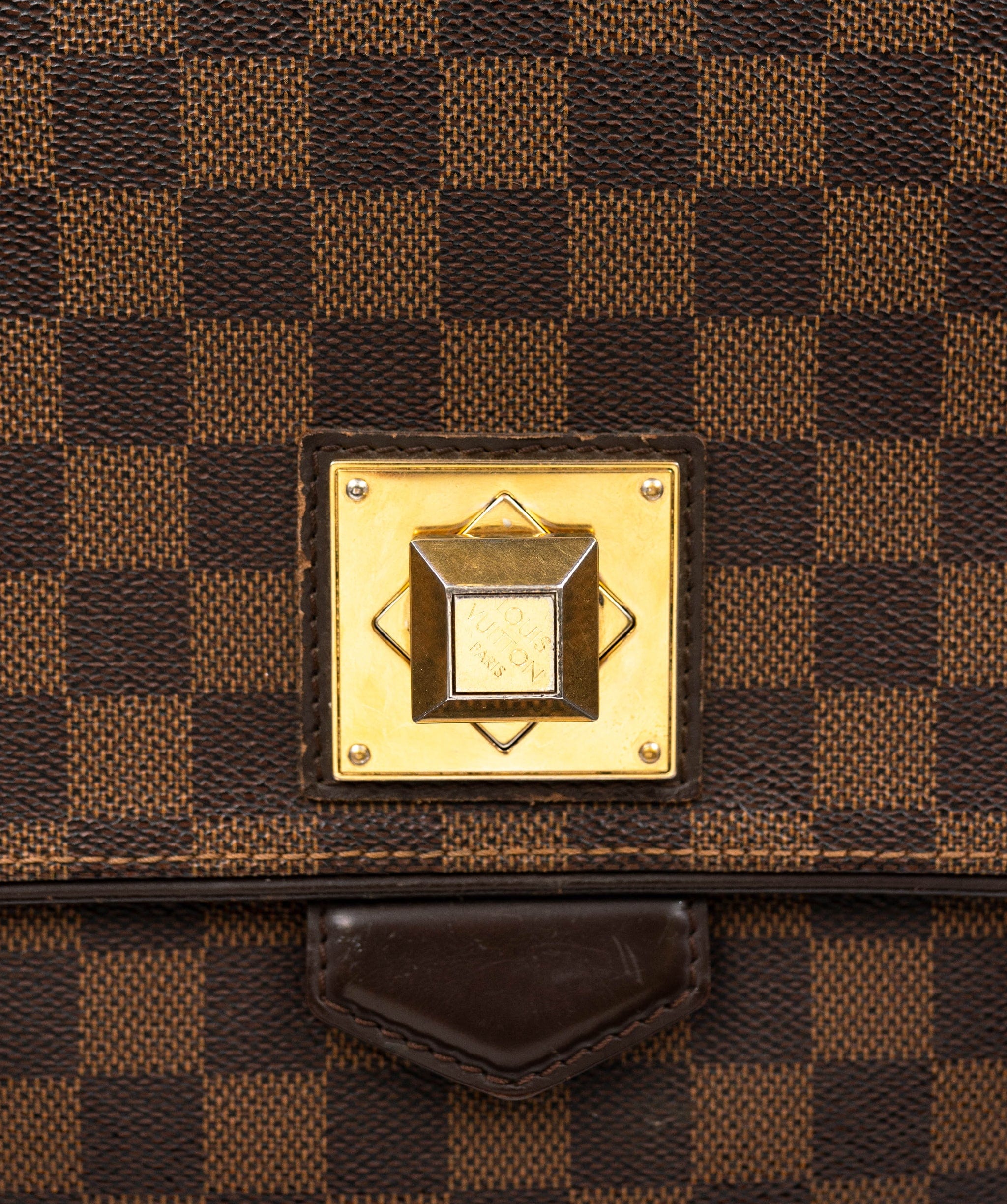 Louis Vuitton Louis vuitton bag AGC1342