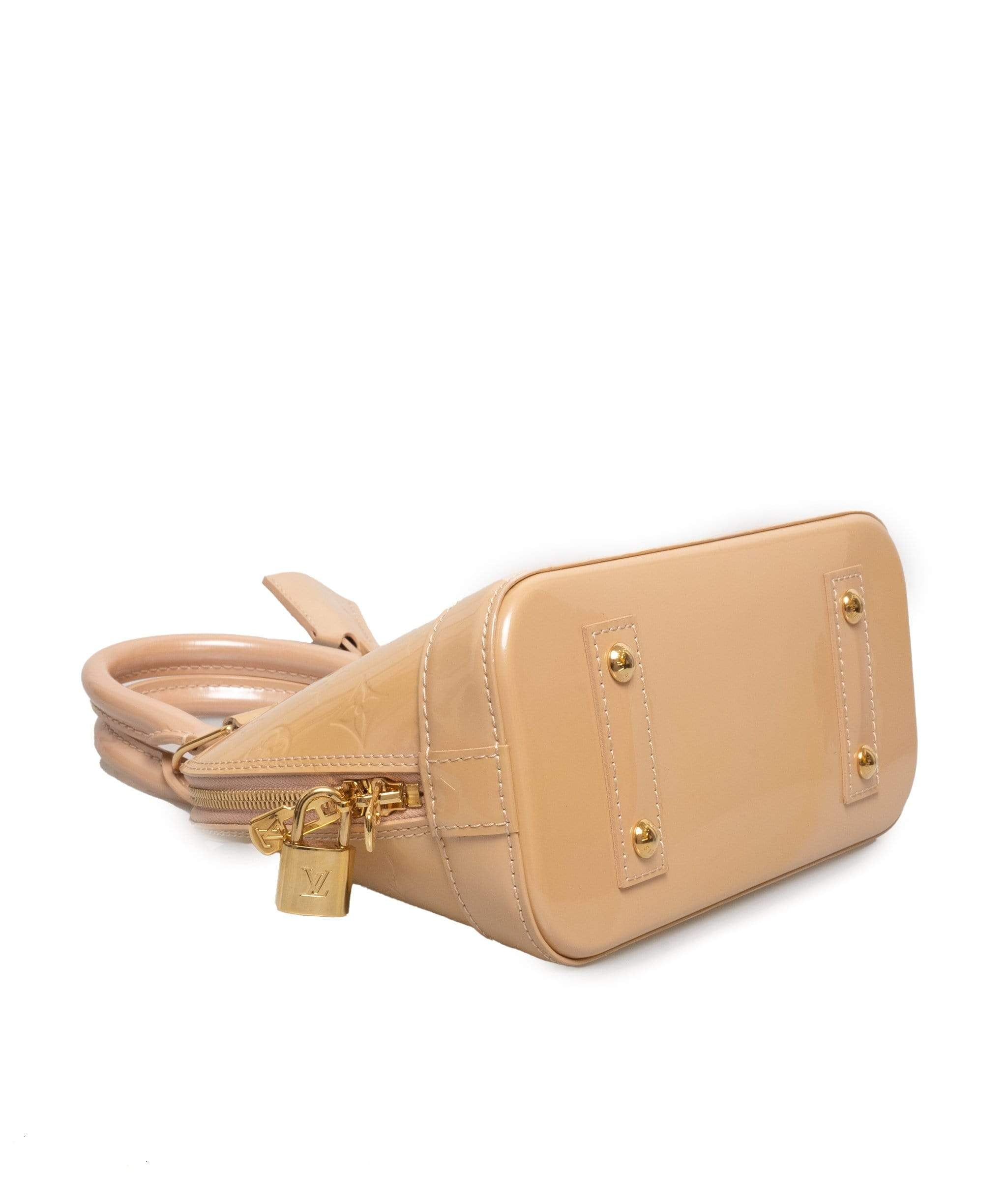 Louis Vuitton Louis Vuitton Beige Vernis Alma BB  Bag - AWL1634