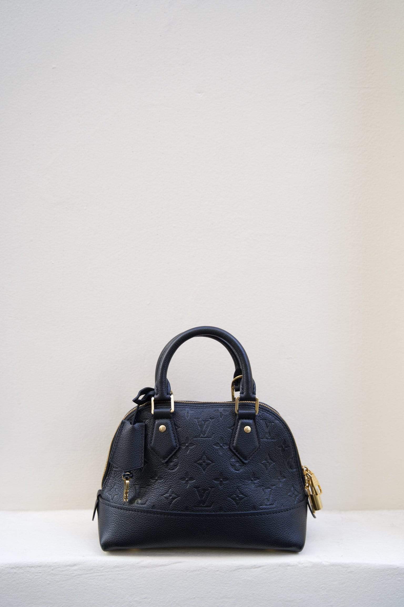 Louis Vuitton Louis Vuitton Black Empriente Leather Alma BB Bag - AGL1400