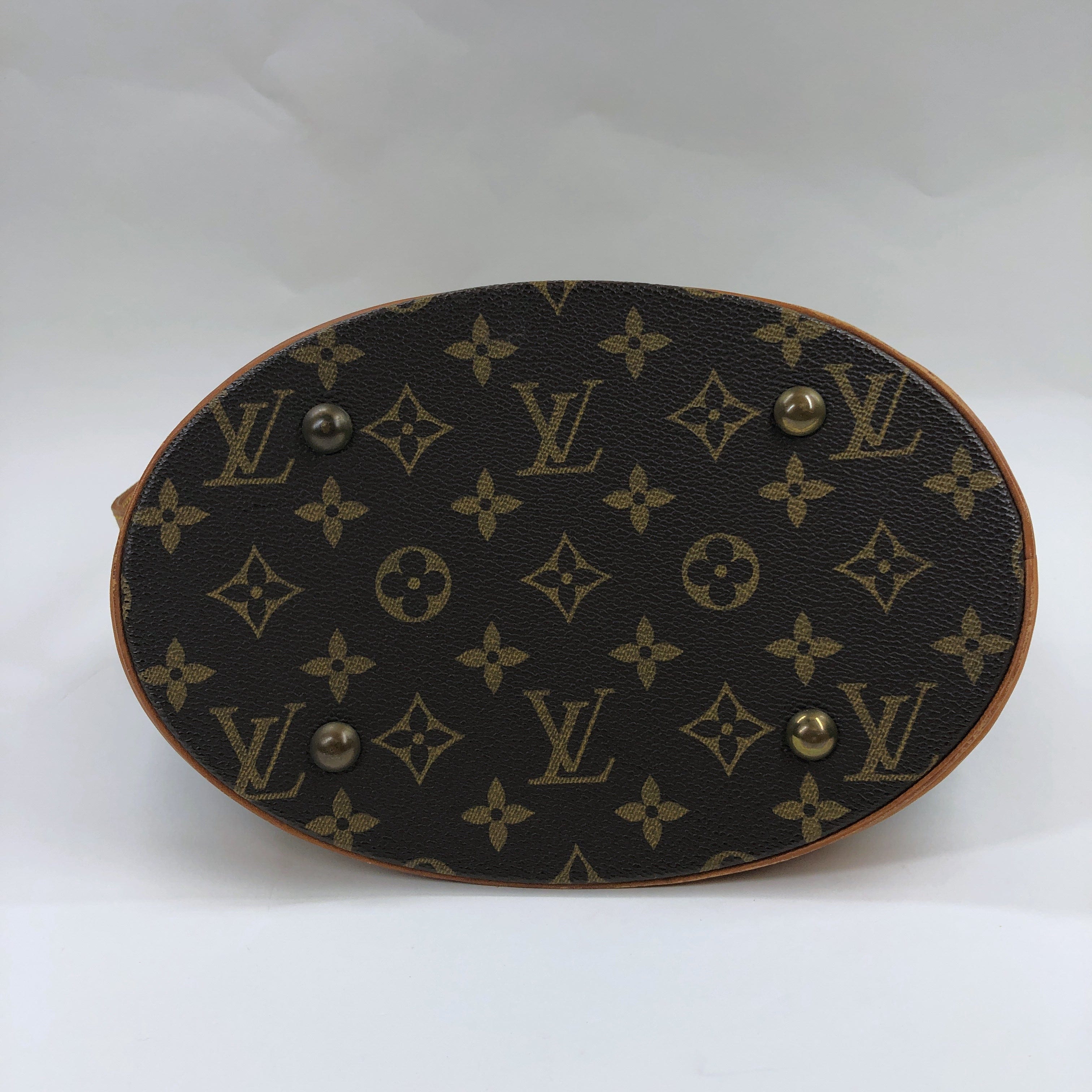 Louis Vuitton Louis Vuitton Bucket PM Bag PXL2320