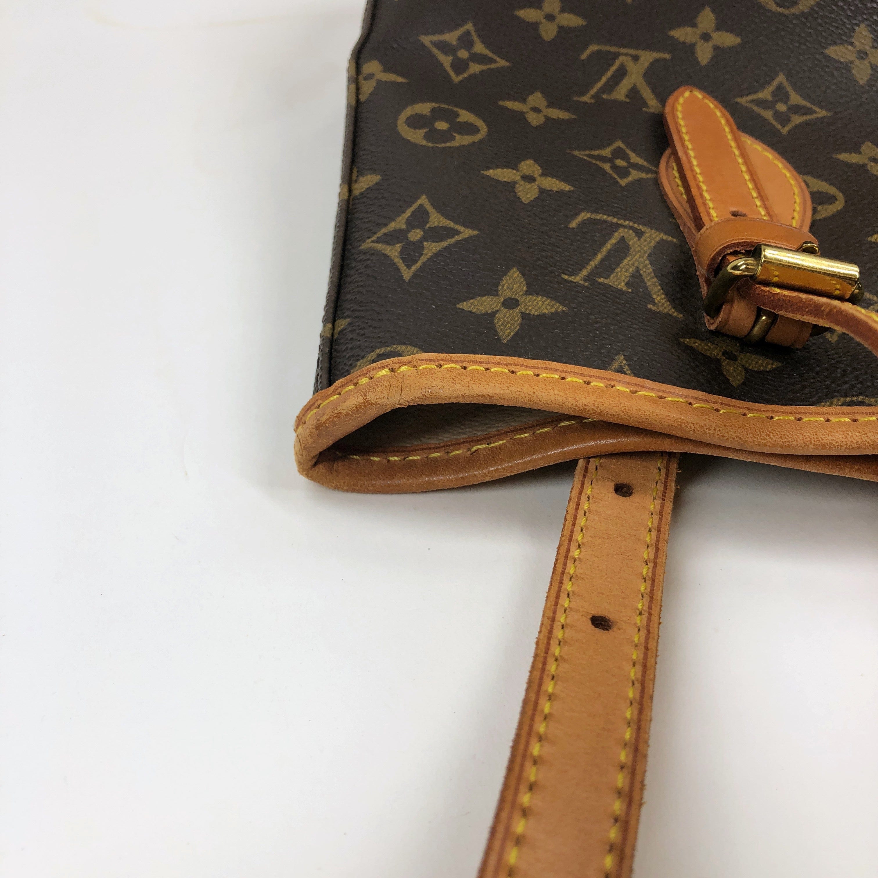 Louis Vuitton Louis Vuitton Bucket PM Bag PXL2320