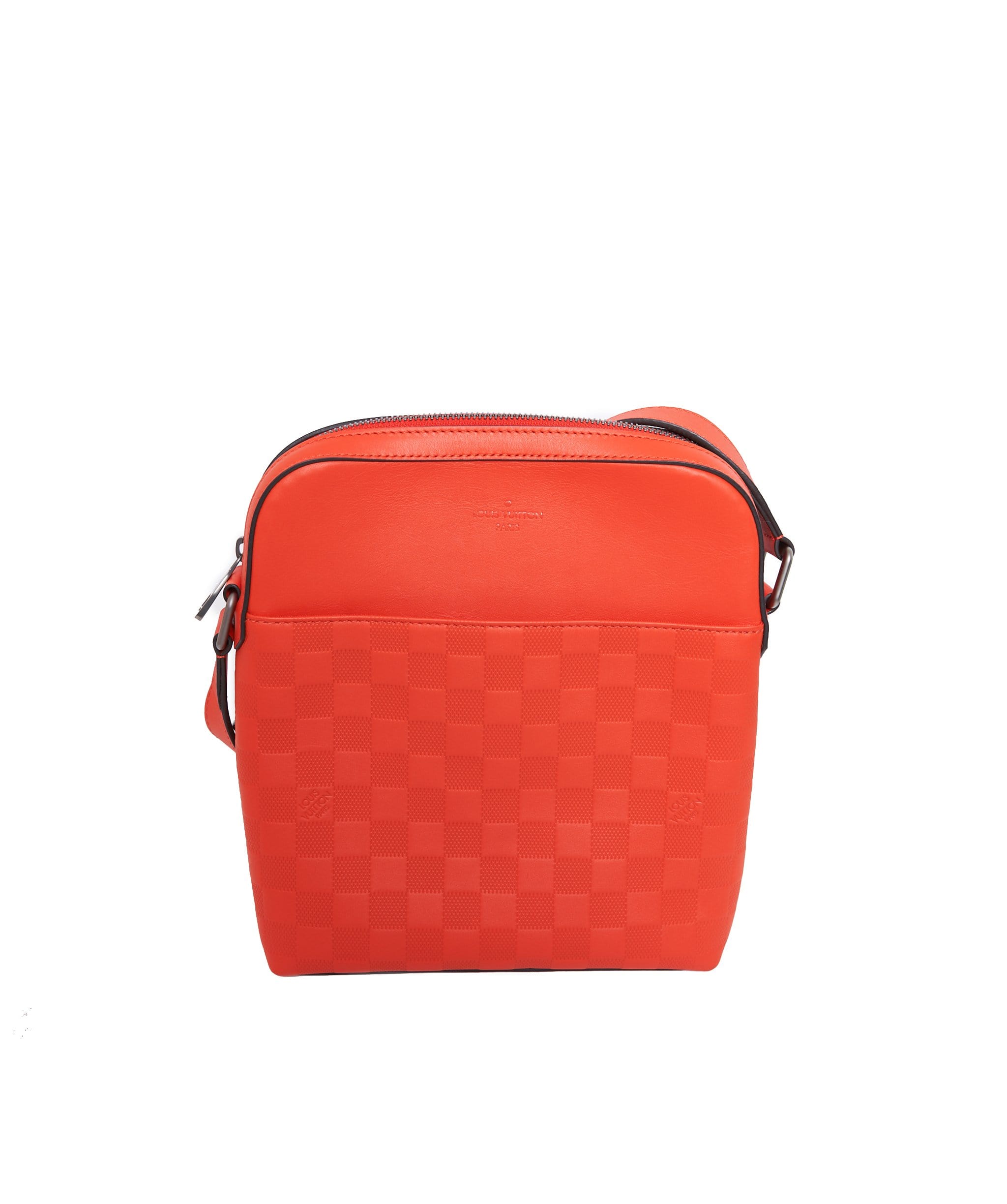 Louis Vuitton Louis Vuitton cross body bag.  - ADL1249