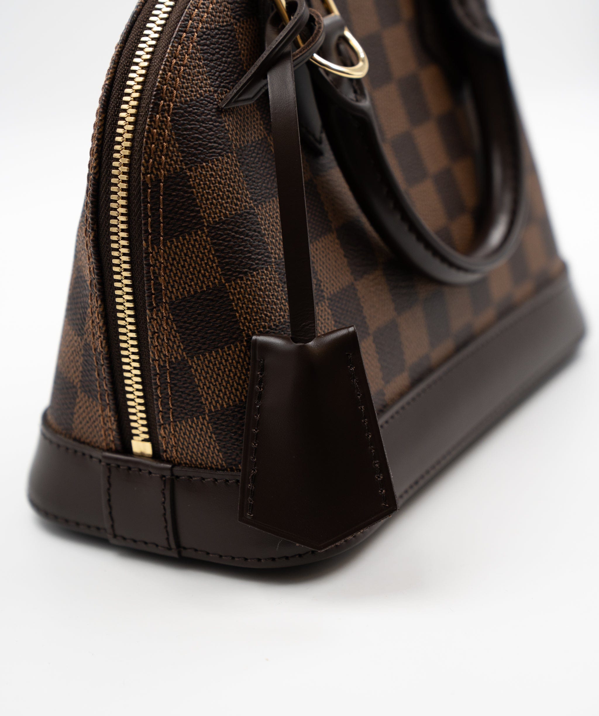 Louis Vuitton louis vuitton damier alma ALC0091