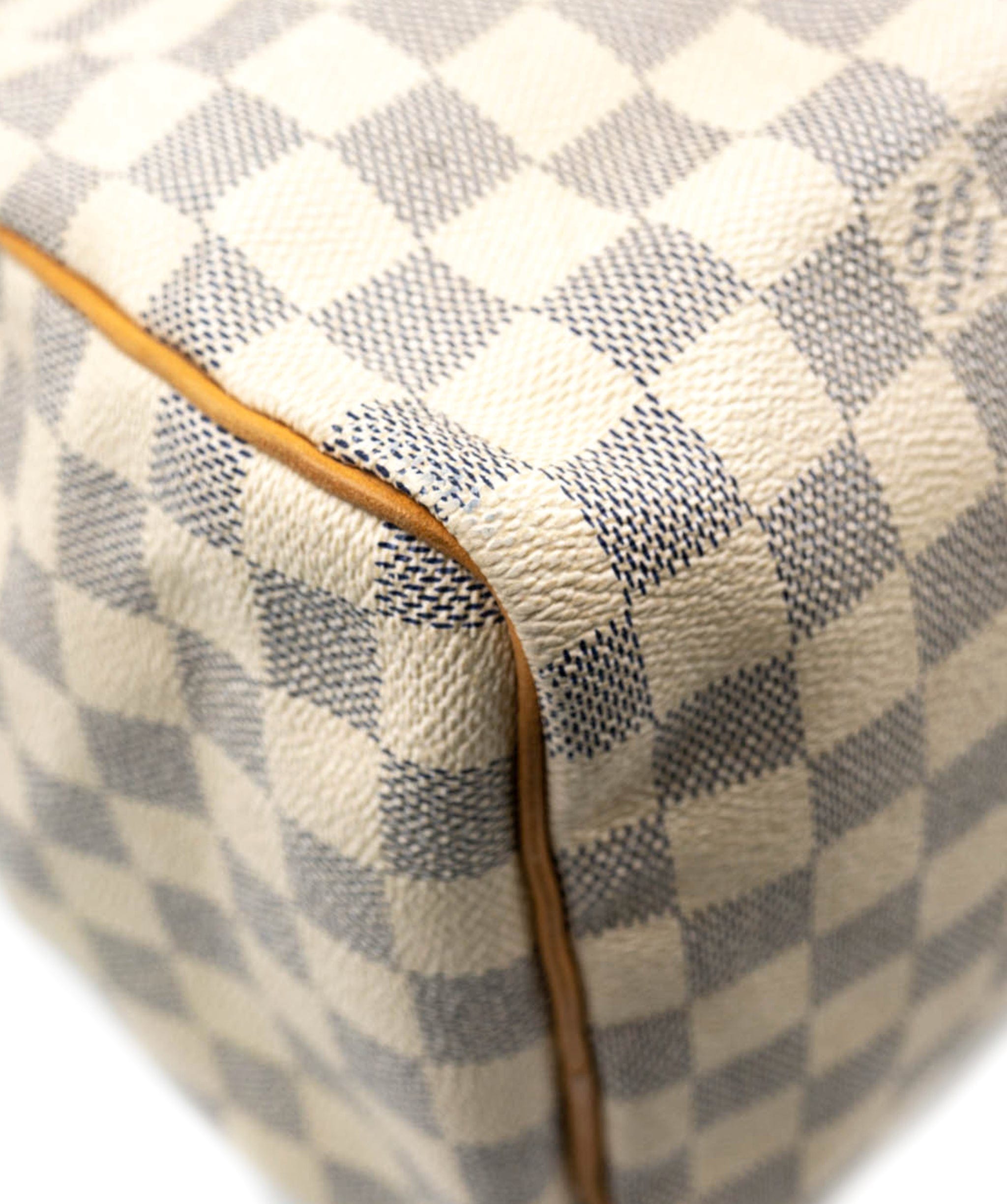 Louis Vuitton Louis Vuitton Damier Azur speedy 30 bag - AJC0025