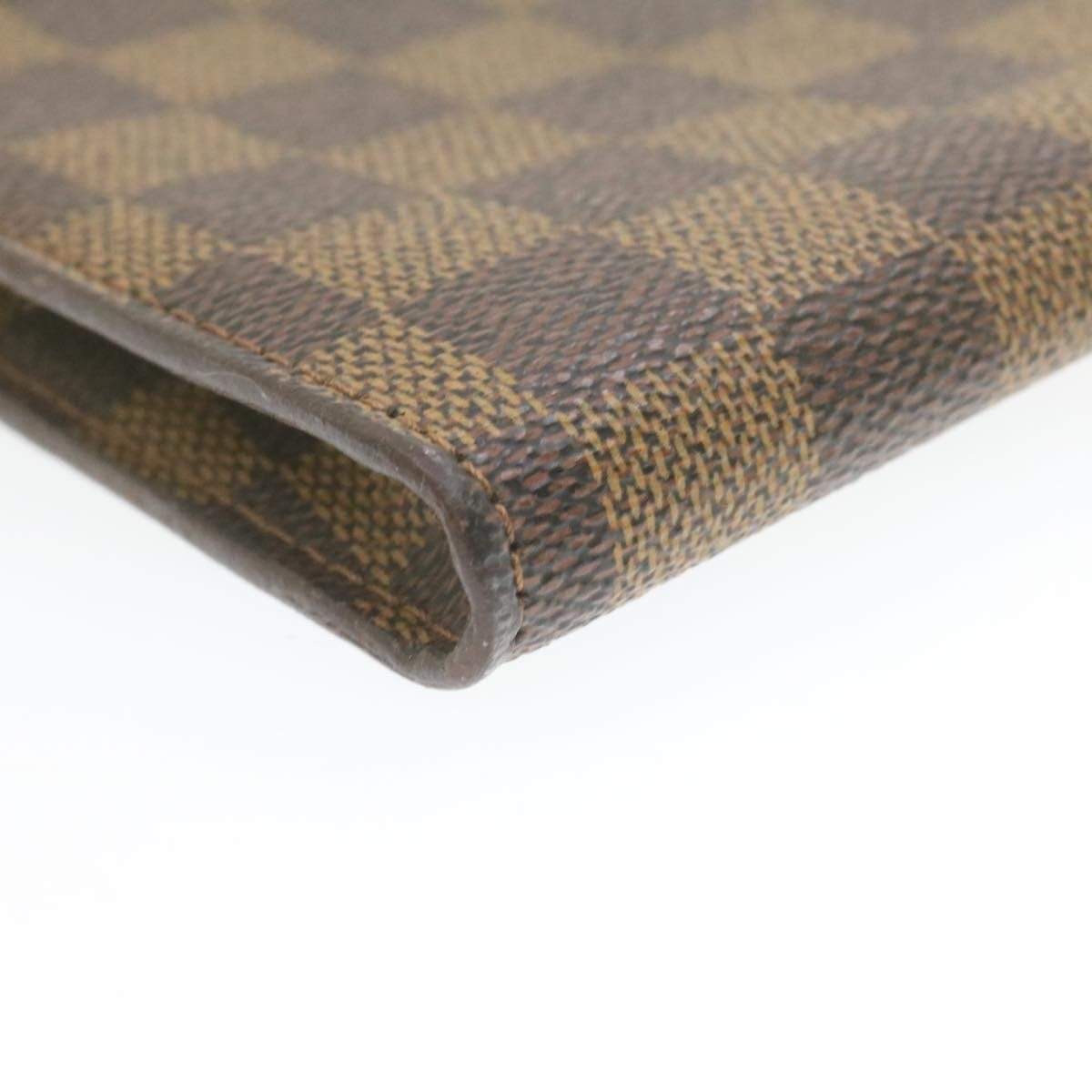 Louis Vuitton LOUIS VUITTON Damier Ebene Marais Pouch MW2203