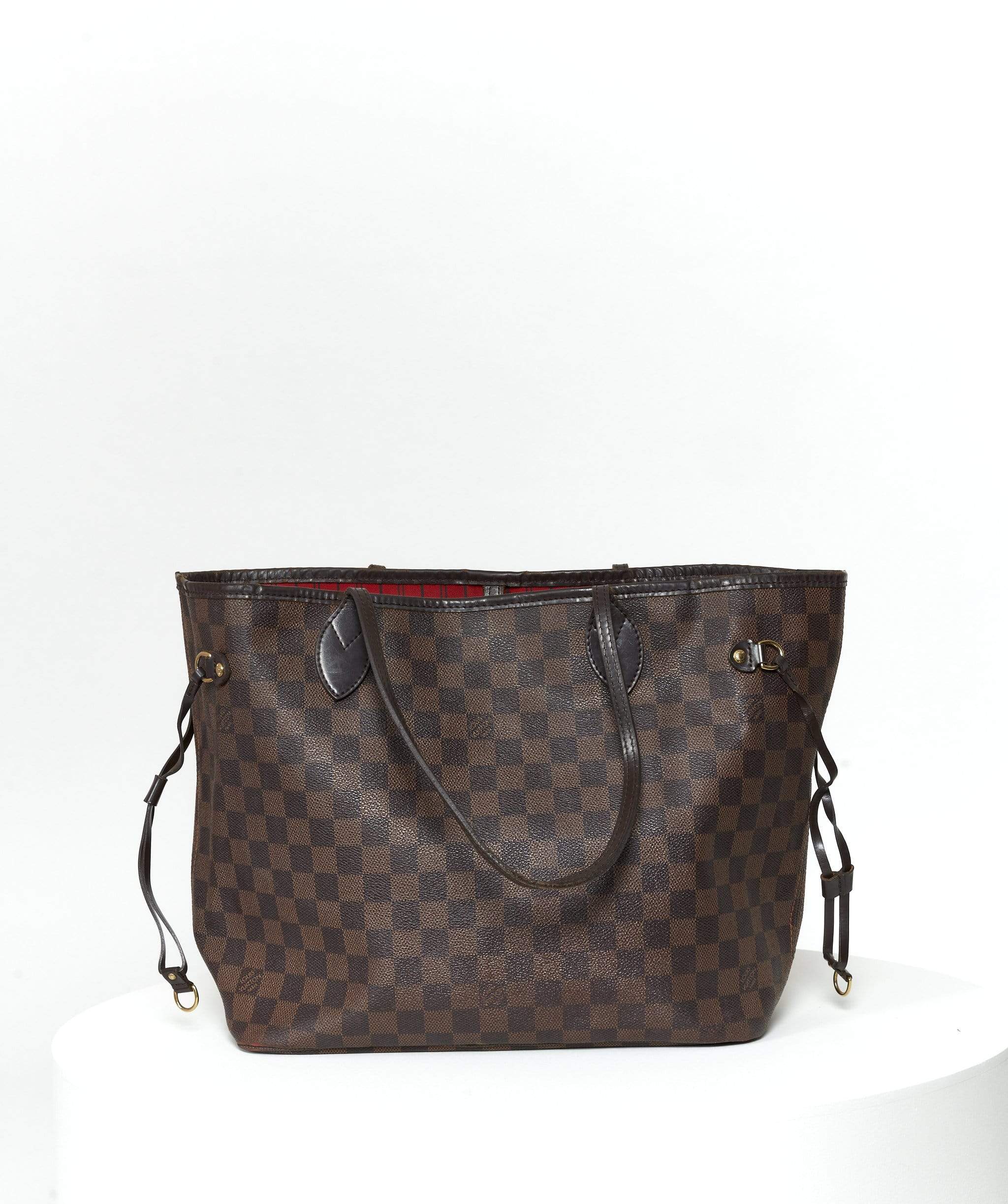 Louis Vuitton Louis Vuitton Damier Ebene Neverfull MM