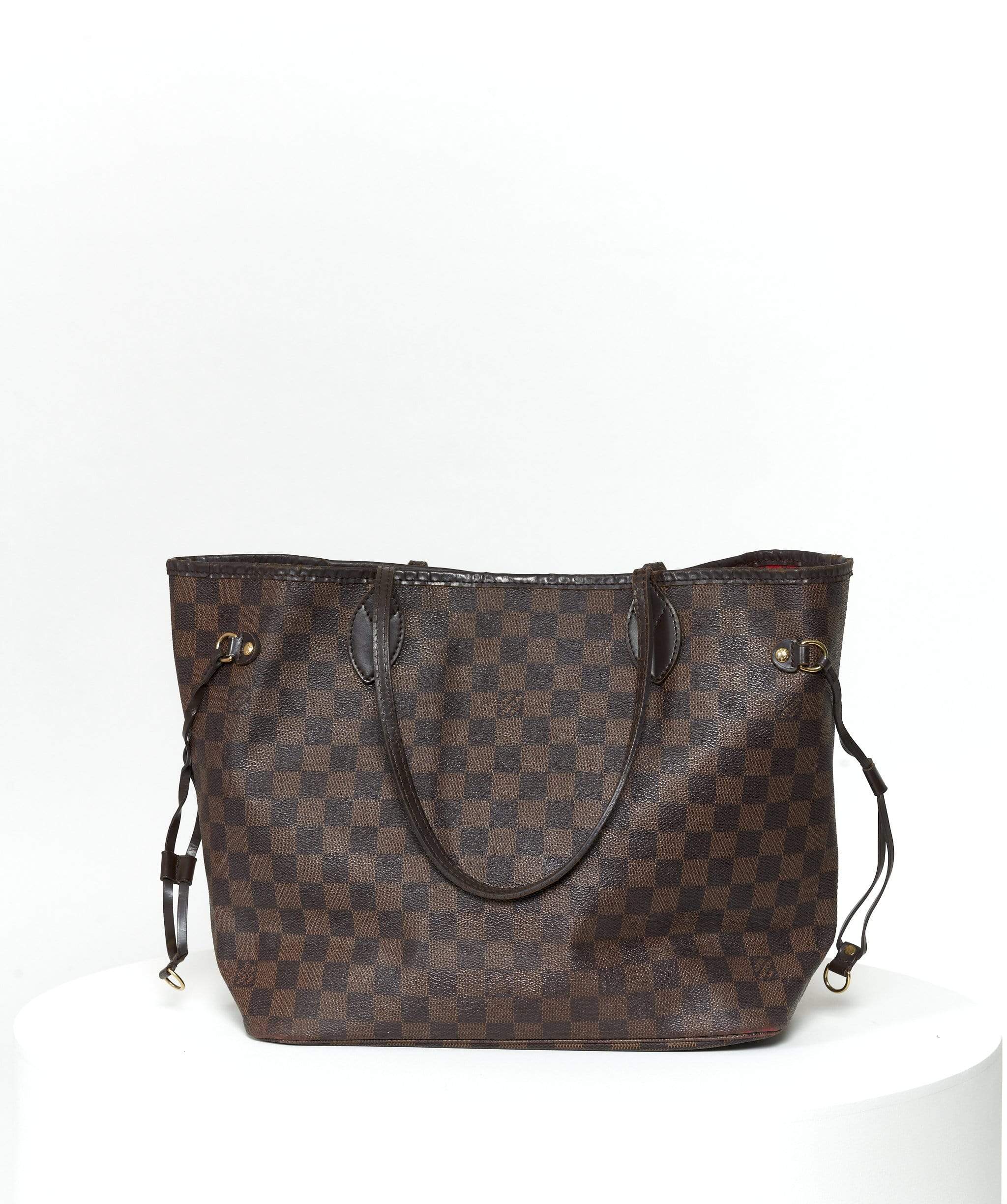 Louis Vuitton Louis Vuitton Damier Ebene Neverfull MM