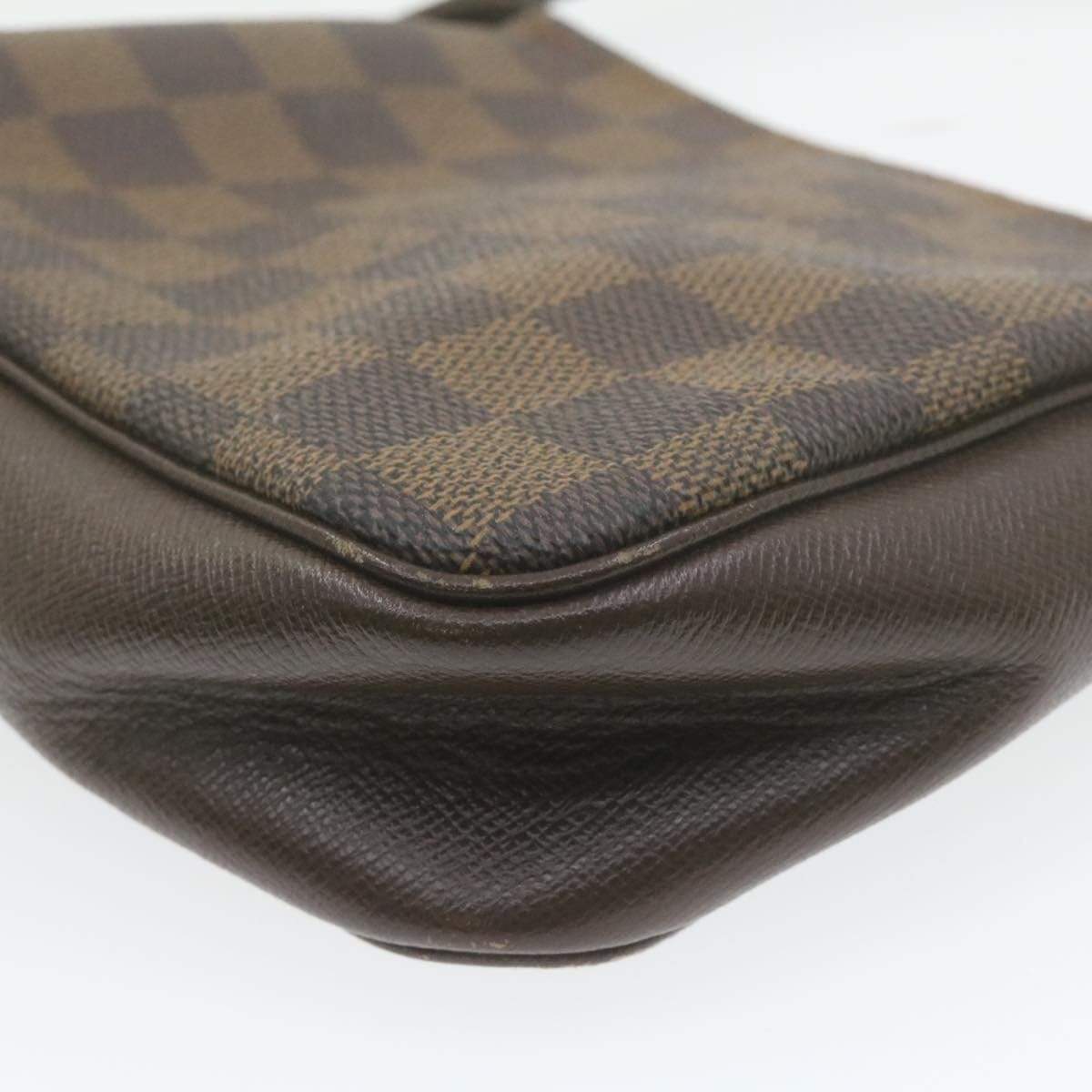 Louis Vuitton Louis Vuitton Damier Ebene Trousse Bag MW2733