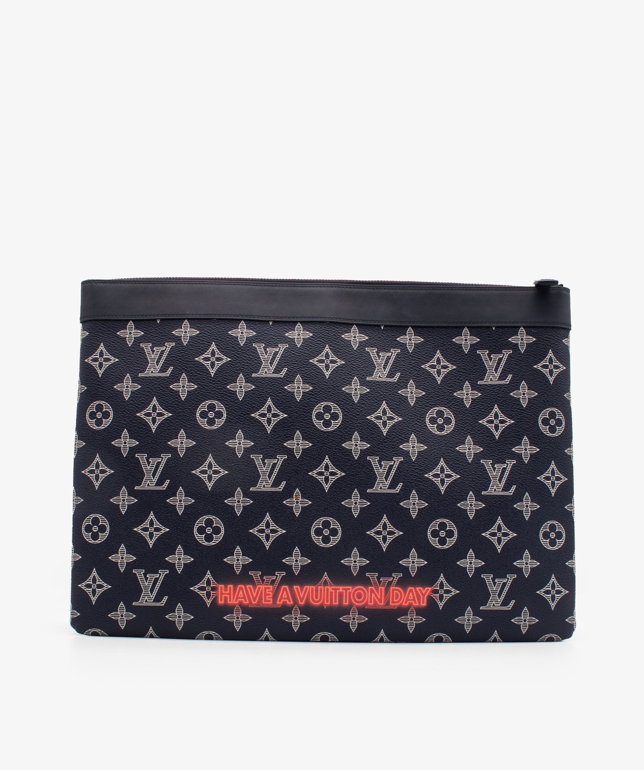 Louis Vuitton Louis Vuitton Discovery Pochette Upside Down RJC1221